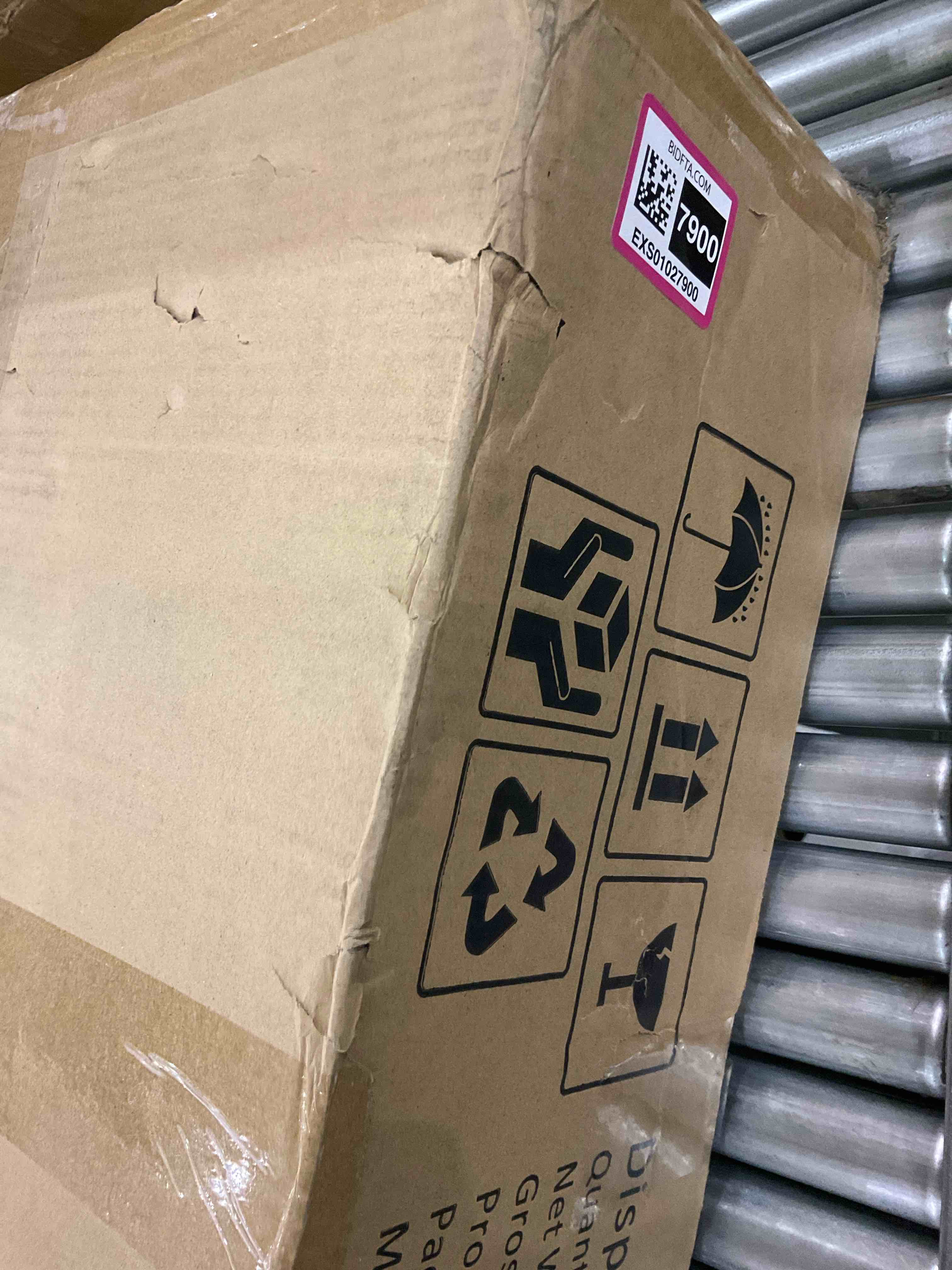https://s3.amazonaws.com/lotting-images-prod/BargainHunt/EXS01027900_1707753979062.jpeg
