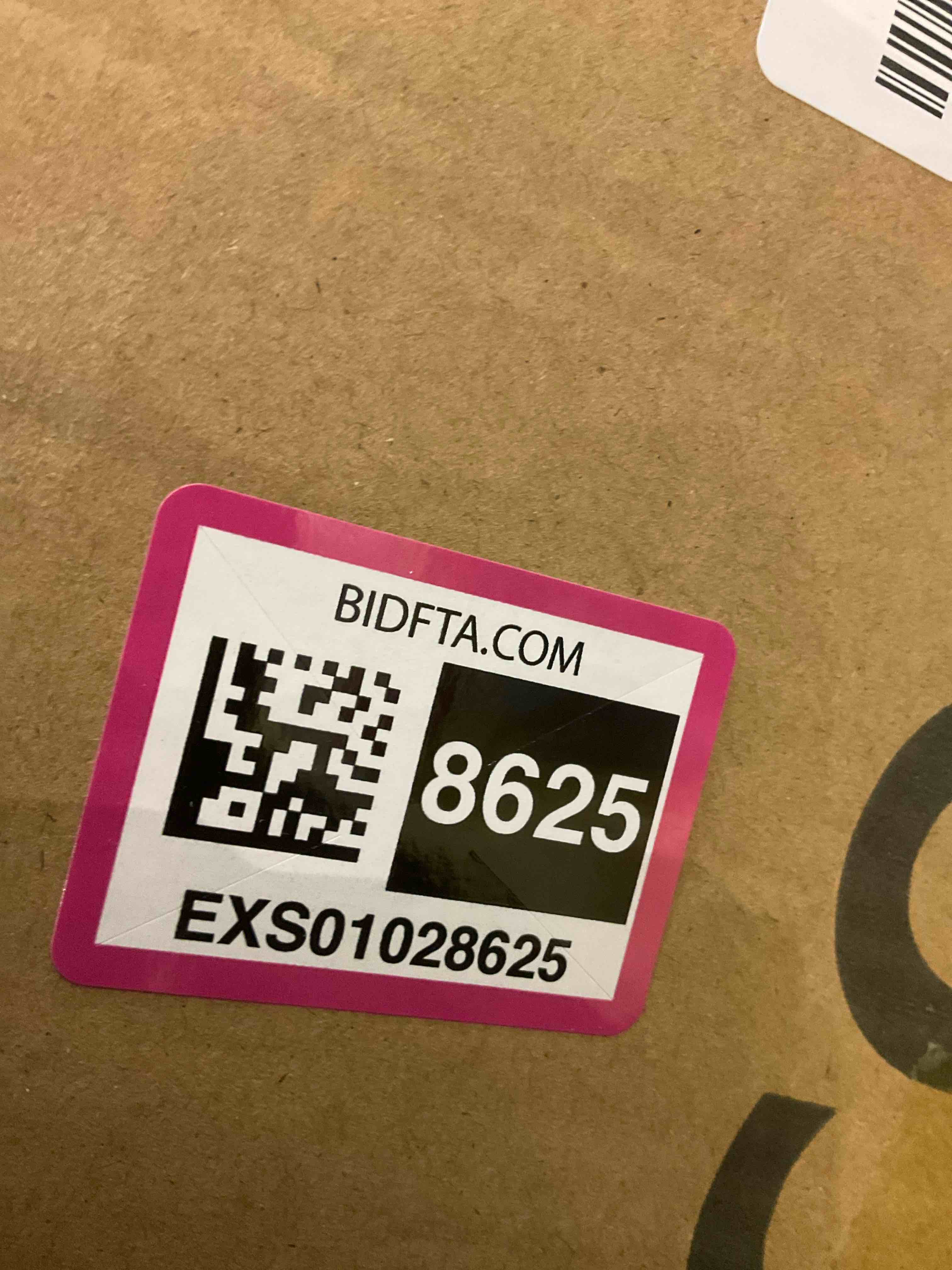 https://s3.amazonaws.com/lotting-images-prod/BargainHunt/EXS01028625_1707918303429.jpeg