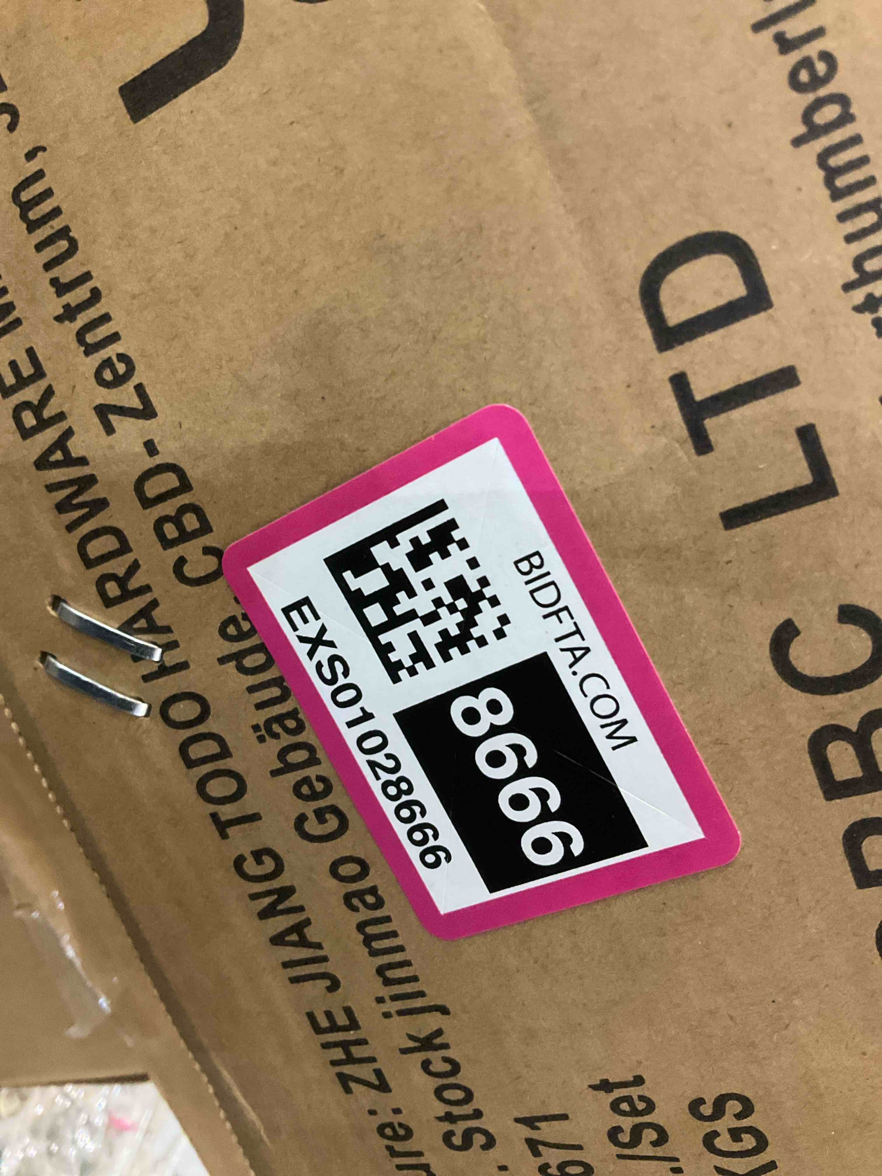 https://s3.amazonaws.com/lotting-images-prod/BargainHunt/EXS01028666_1707928065532.jpeg