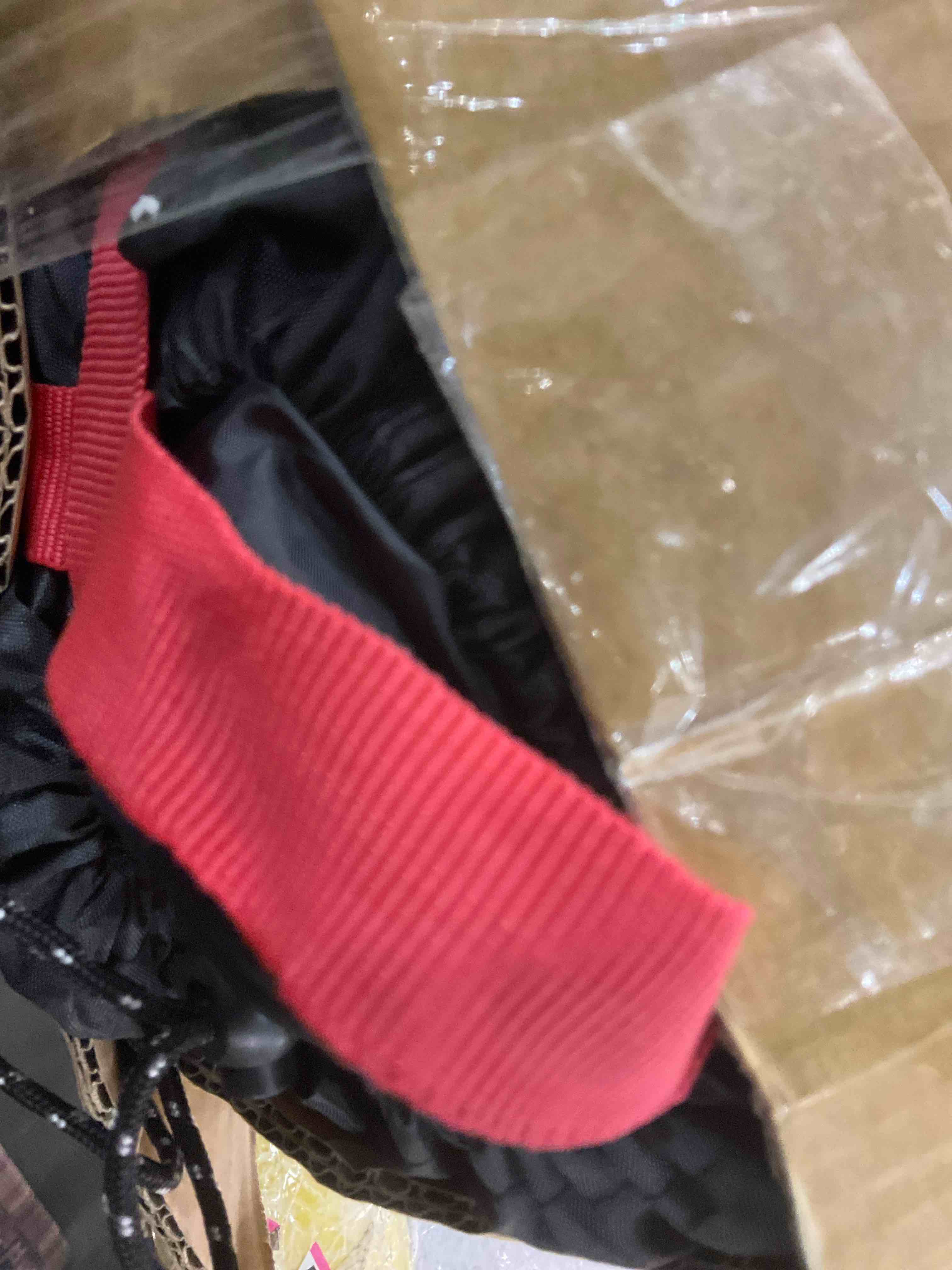 https://s3.amazonaws.com/lotting-images-prod/BargainHunt/EXS01028733_1708000112016.jpeg