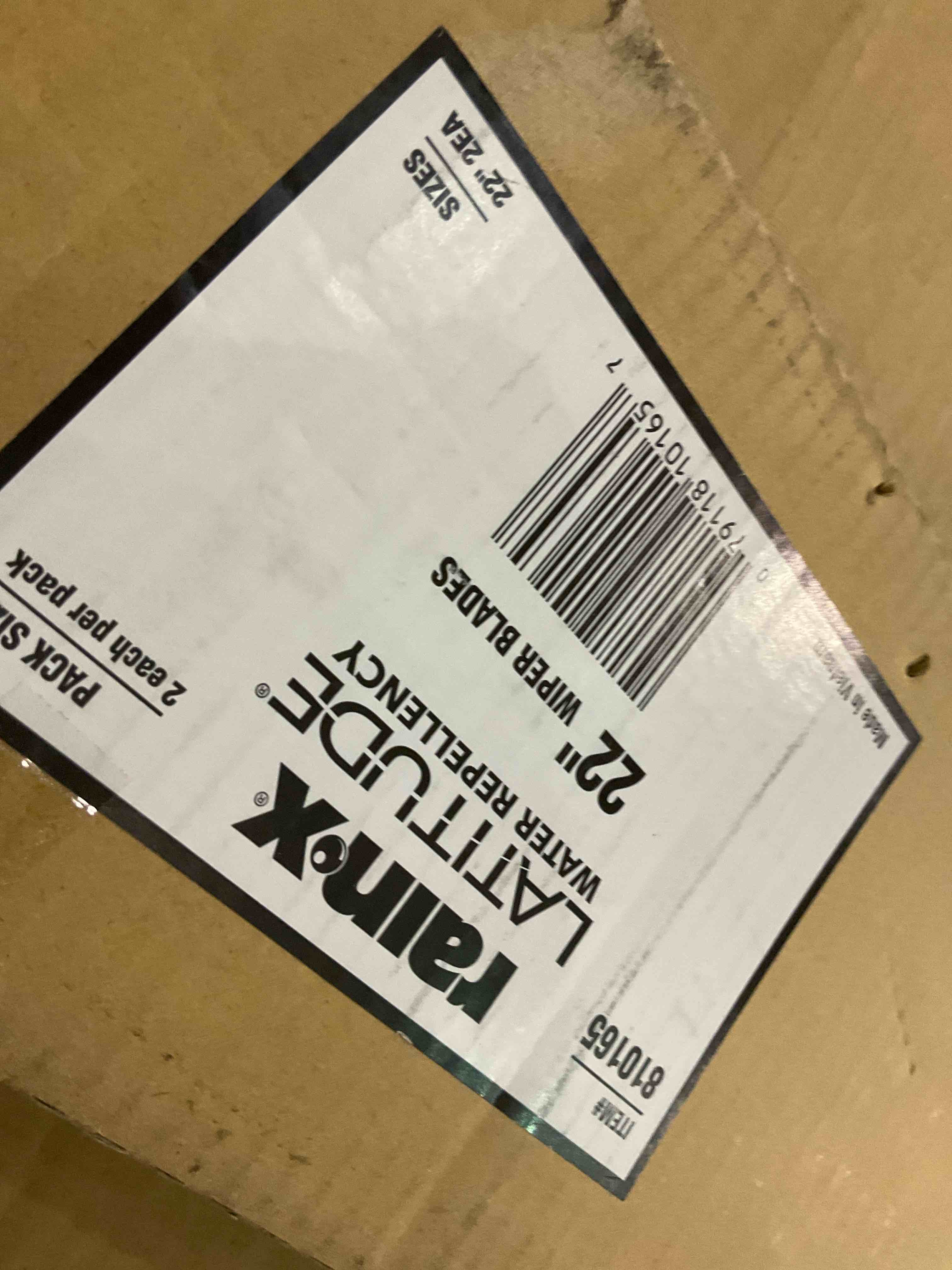 https://s3.amazonaws.com/lotting-images-prod/BargainHunt/EXS01028765_1708004152019.jpeg