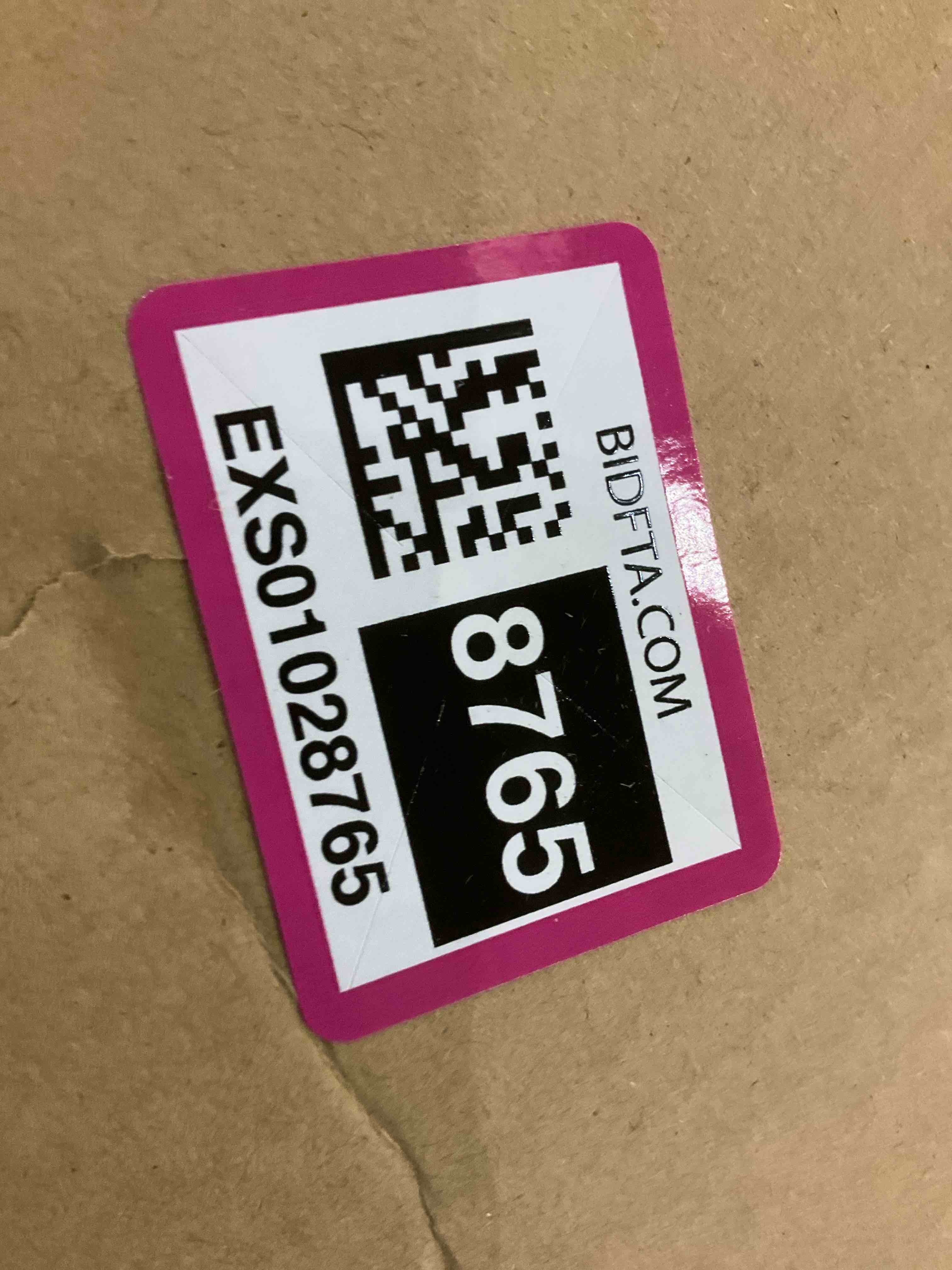 https://s3.amazonaws.com/lotting-images-prod/BargainHunt/EXS01028765_1708004159352.jpeg