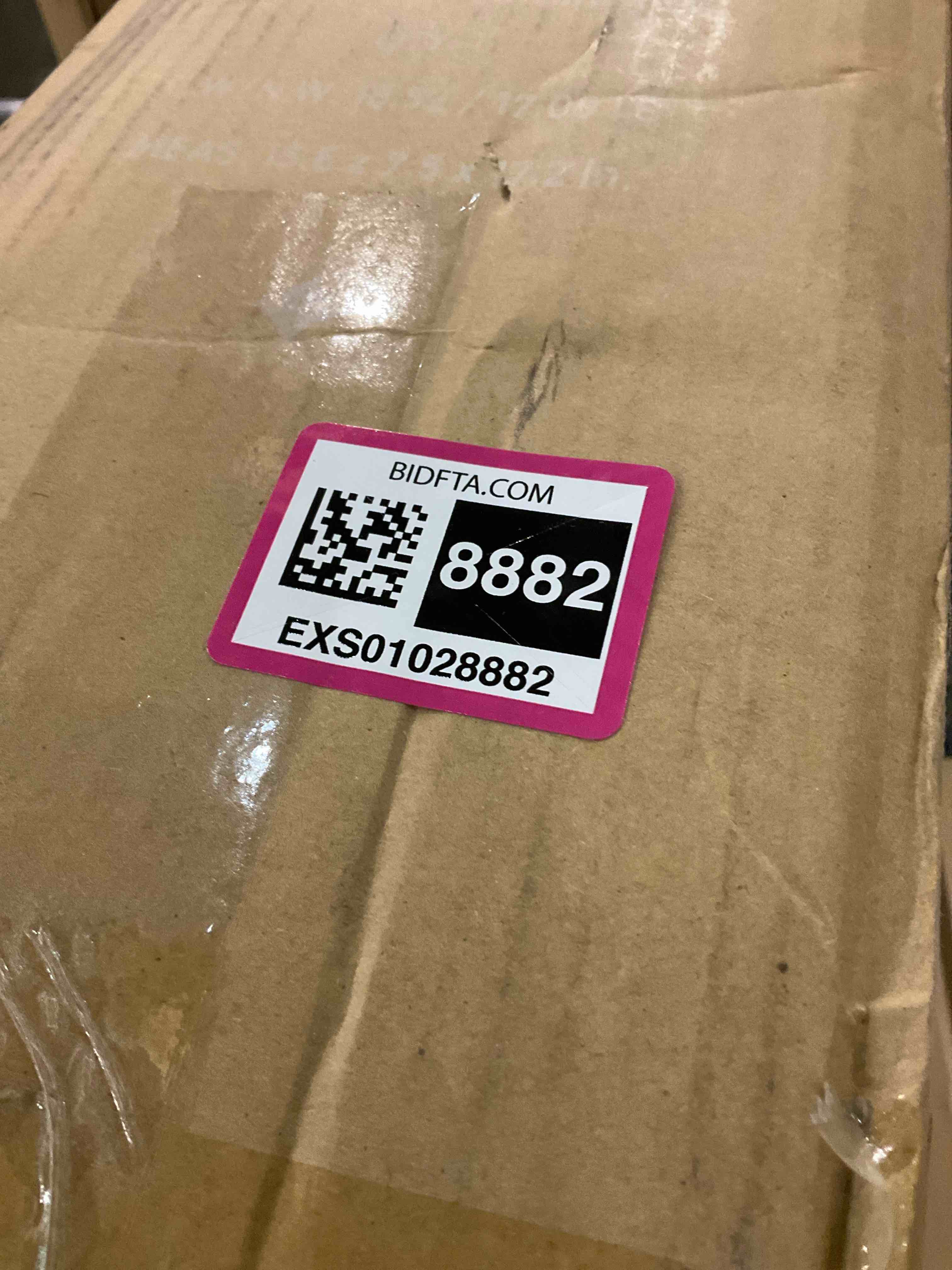 https://s3.amazonaws.com/lotting-images-prod/BargainHunt/EXS01028882_1708088965941.jpeg