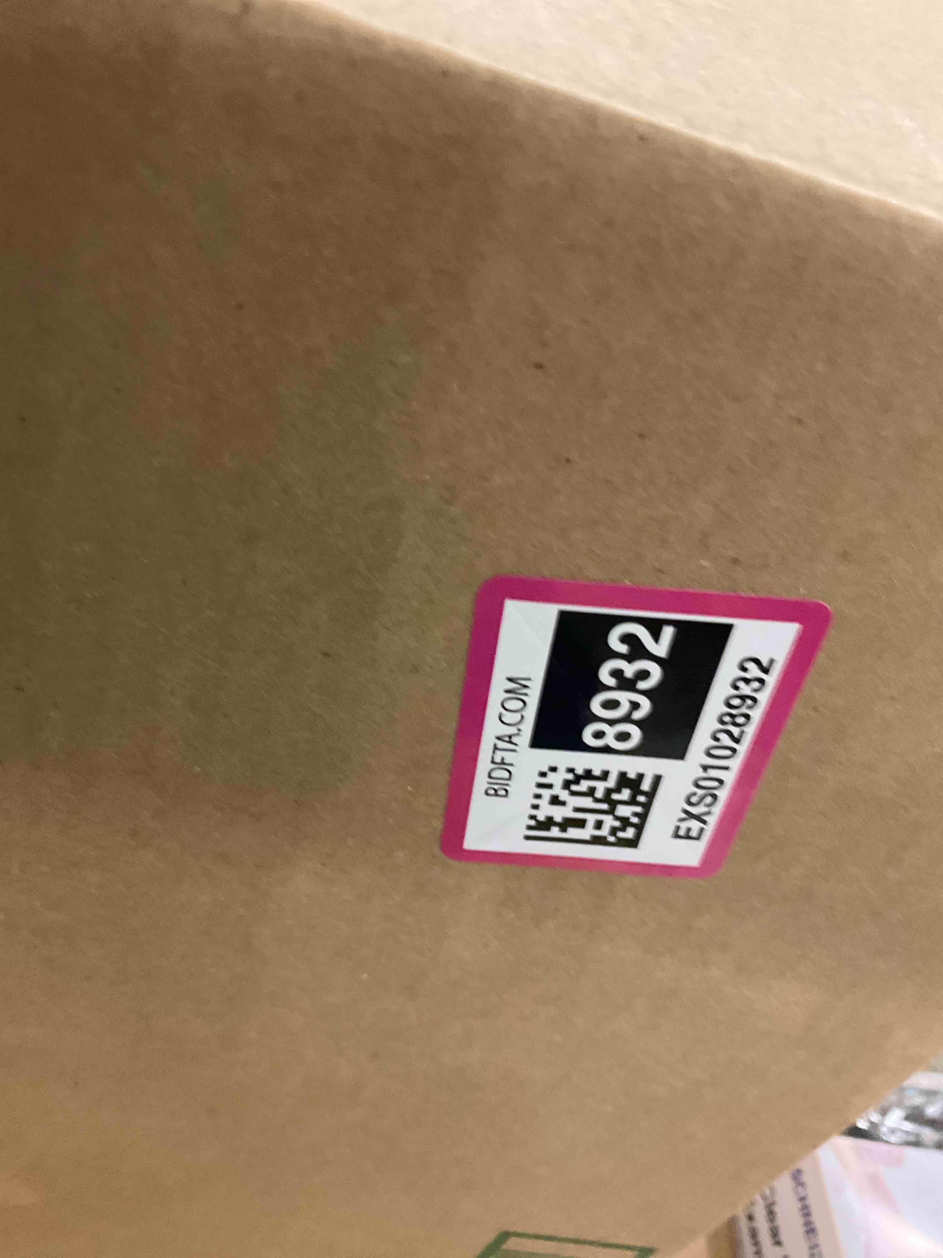https://s3.amazonaws.com/lotting-images-prod/BargainHunt/EXS01028932_1708094398538.jpeg