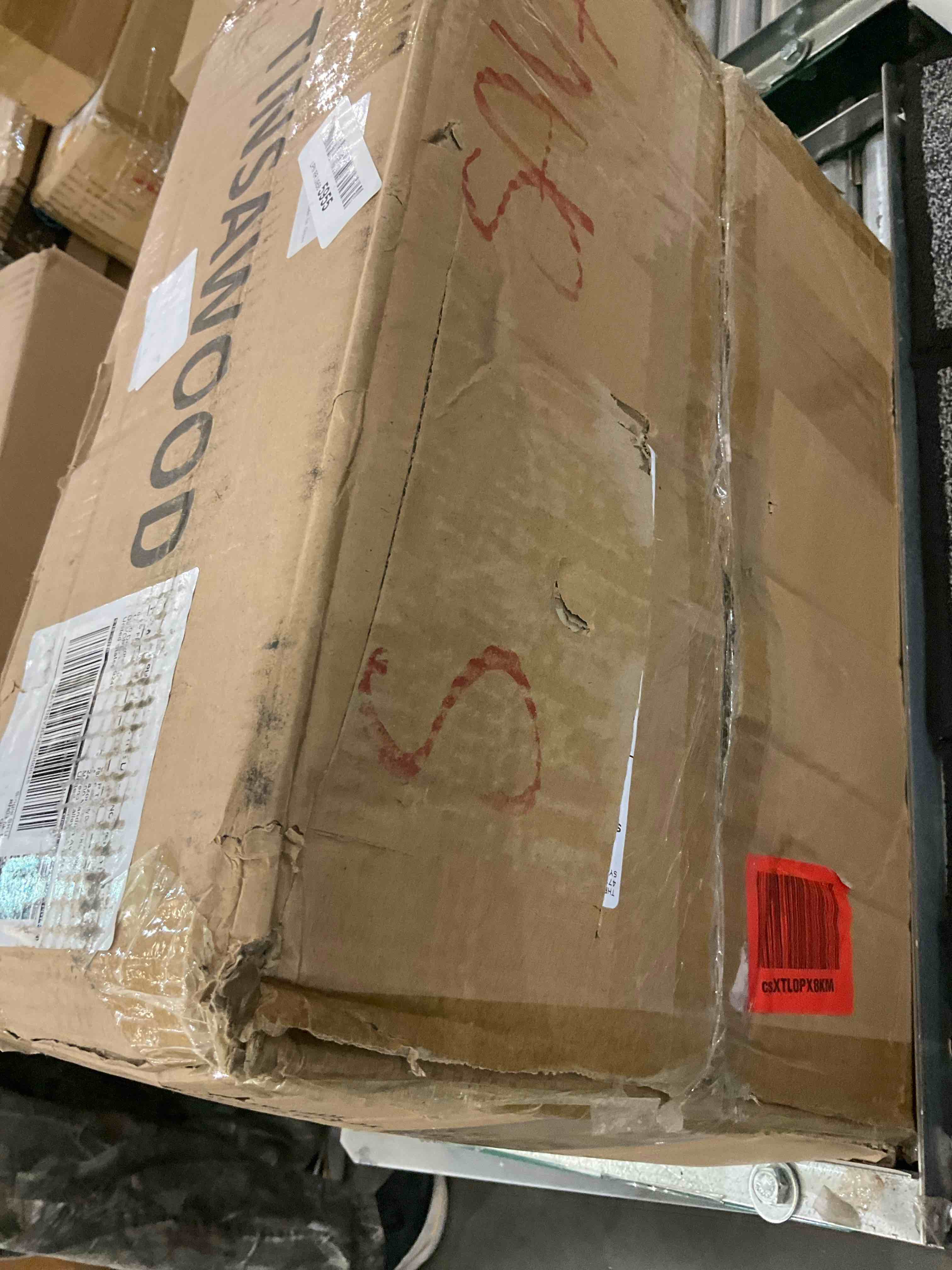 https://s3.amazonaws.com/lotting-images-prod/BargainHunt/EXS01029463_1707933973839.jpeg