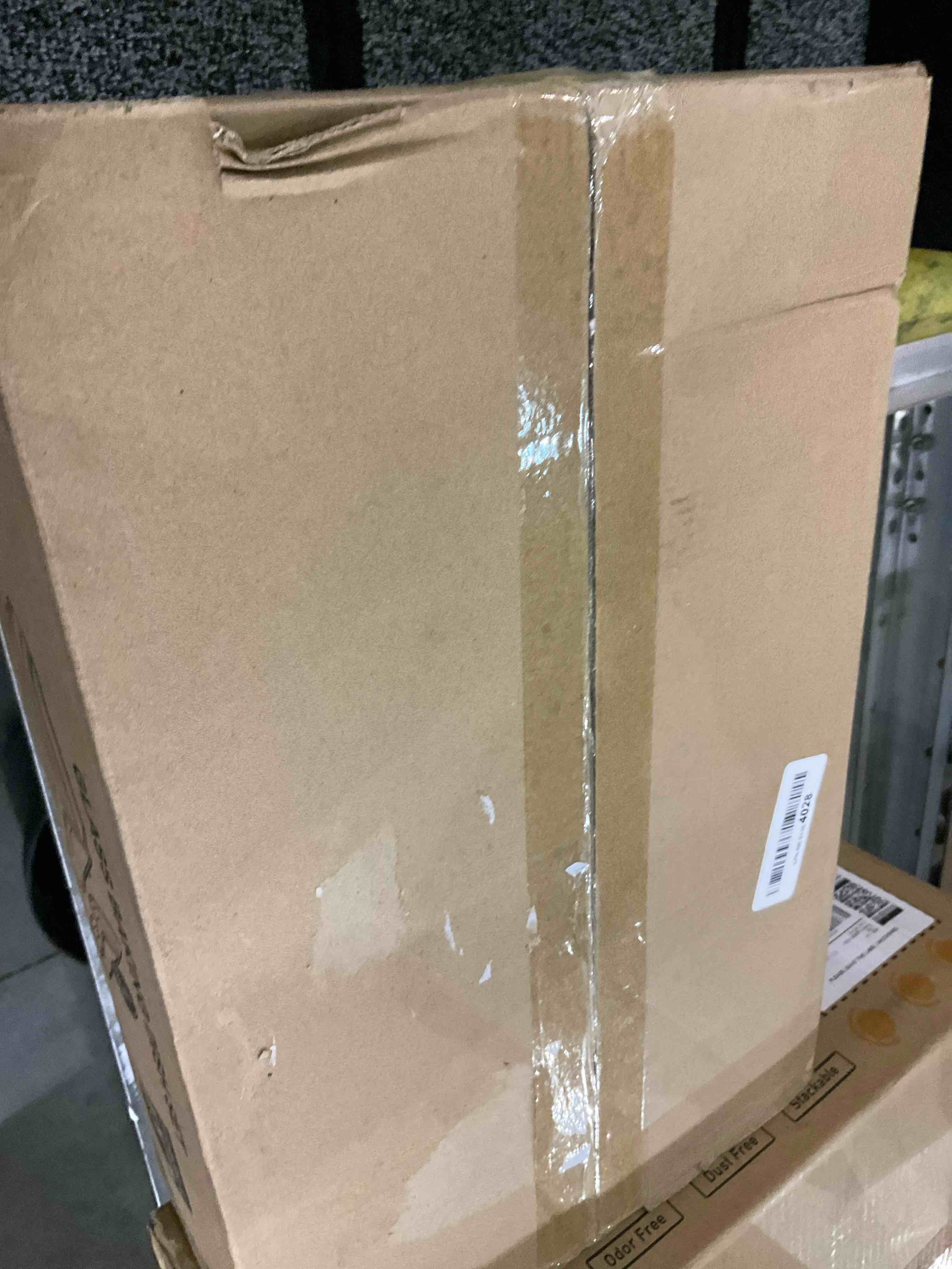 https://s3.amazonaws.com/lotting-images-prod/BargainHunt/EXS01029746_1709036191896.jpeg