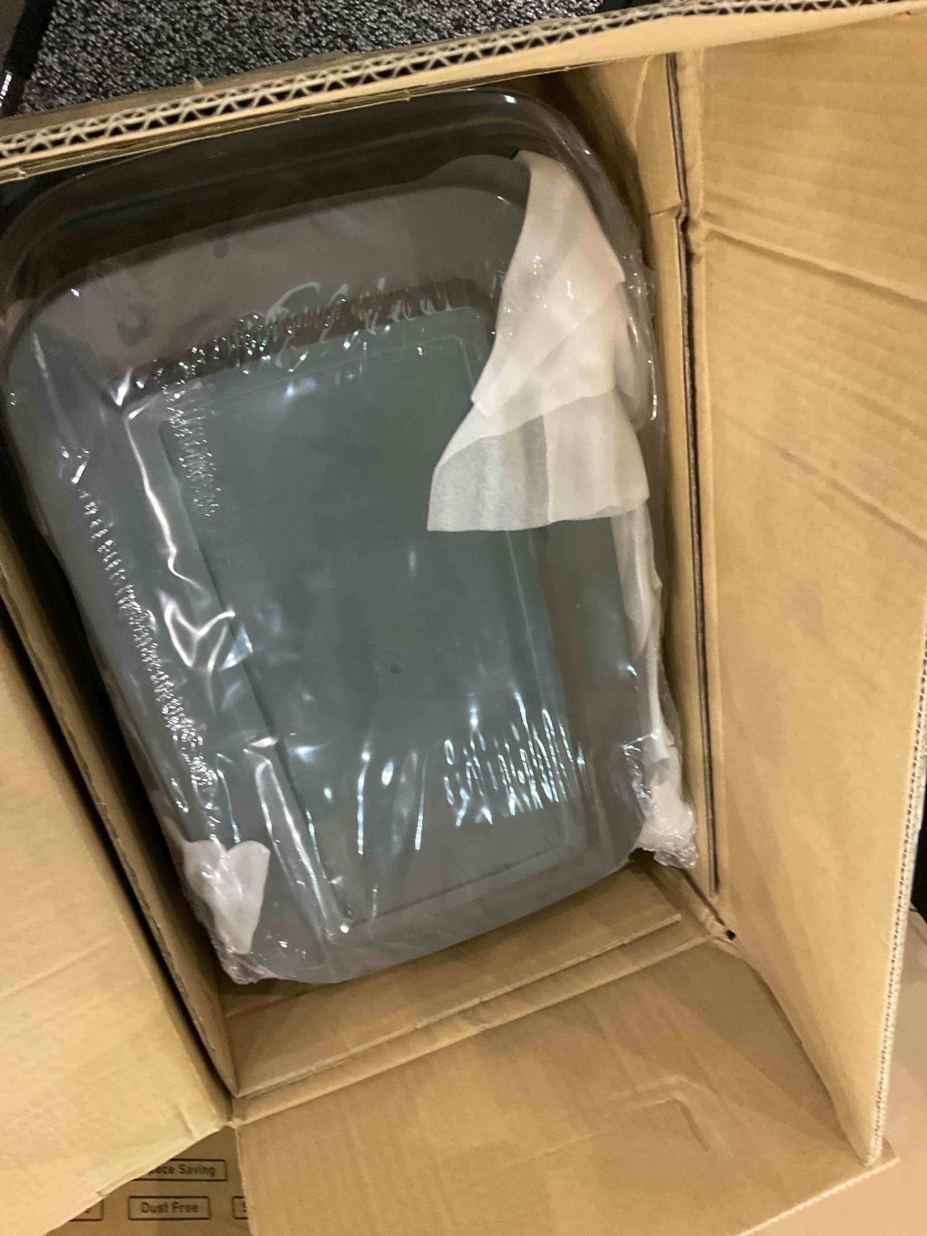 https://s3.amazonaws.com/lotting-images-prod/BargainHunt/EXS01029746_1709036269622.jpeg