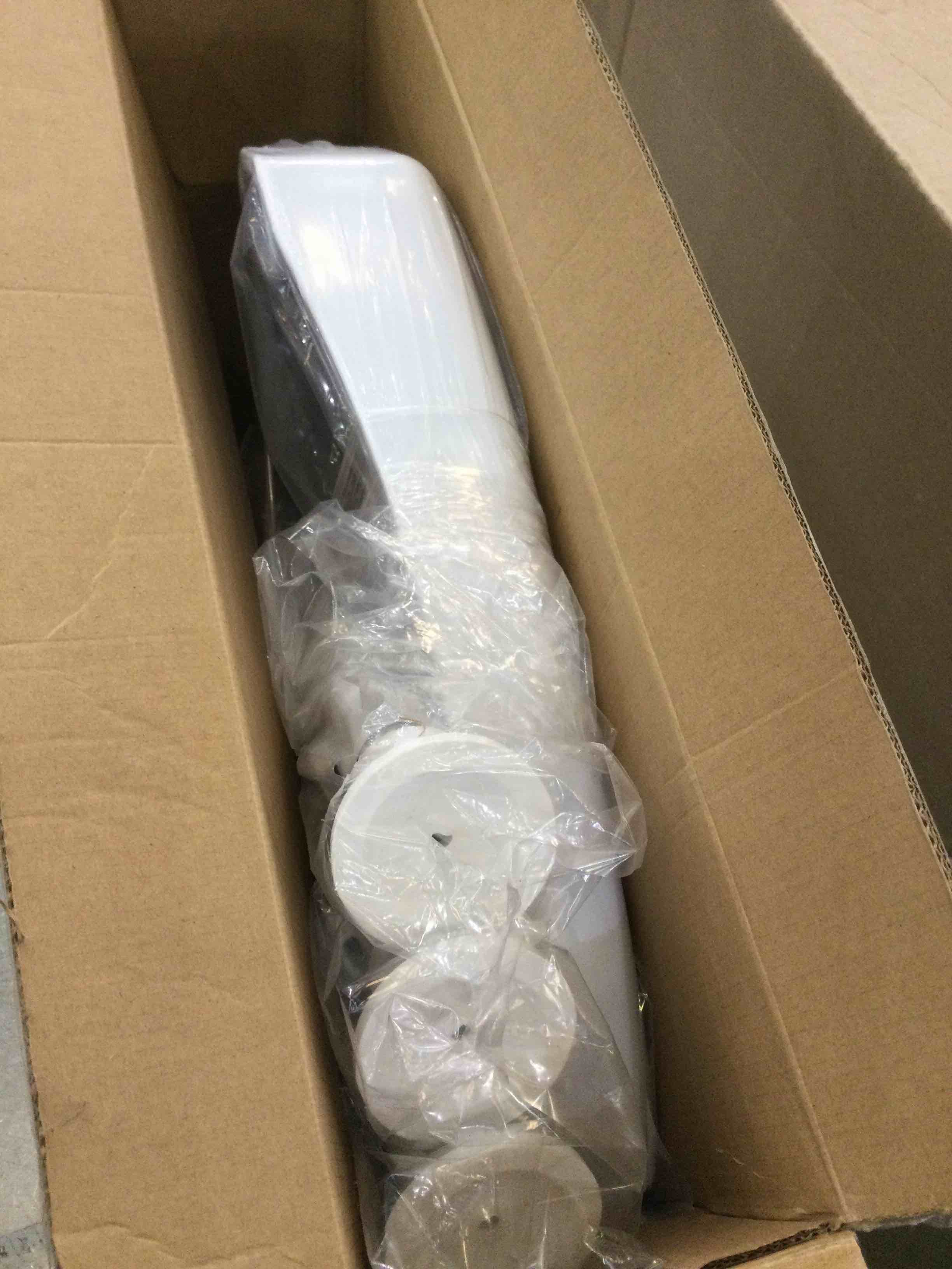 https://s3.amazonaws.com/lotting-images-prod/BargainHunt/EXS01030092_1709144866427.jpeg