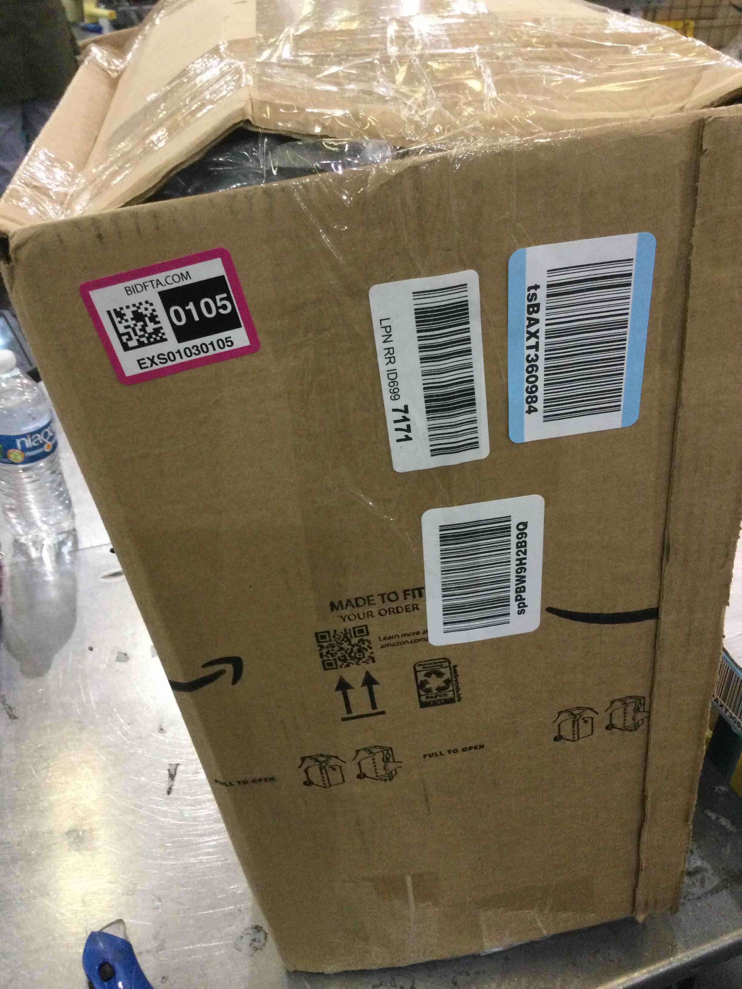 https://s3.amazonaws.com/lotting-images-prod/BargainHunt/EXS01030105_1709148059847.jpeg