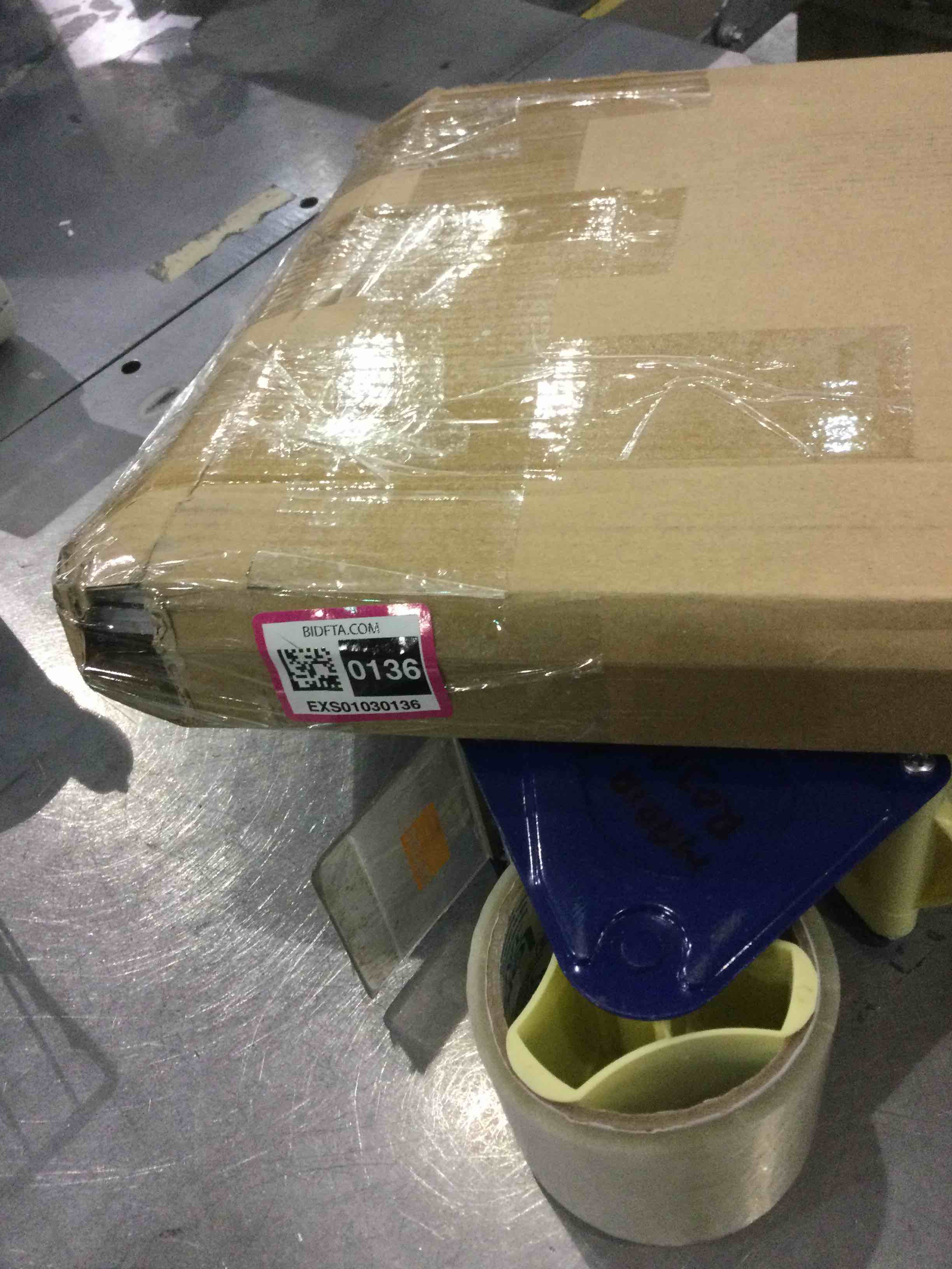 https://s3.amazonaws.com/lotting-images-prod/BargainHunt/EXS01030136_1709209364518.jpeg