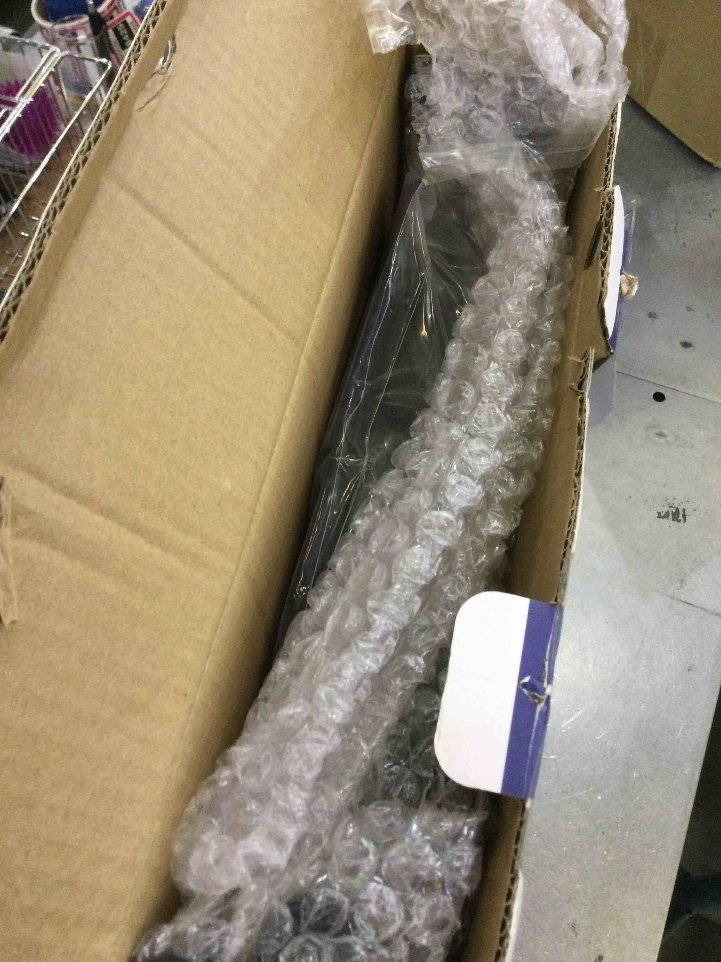 https://s3.amazonaws.com/lotting-images-prod/BargainHunt/EXS01030263_1709228995117.jpeg