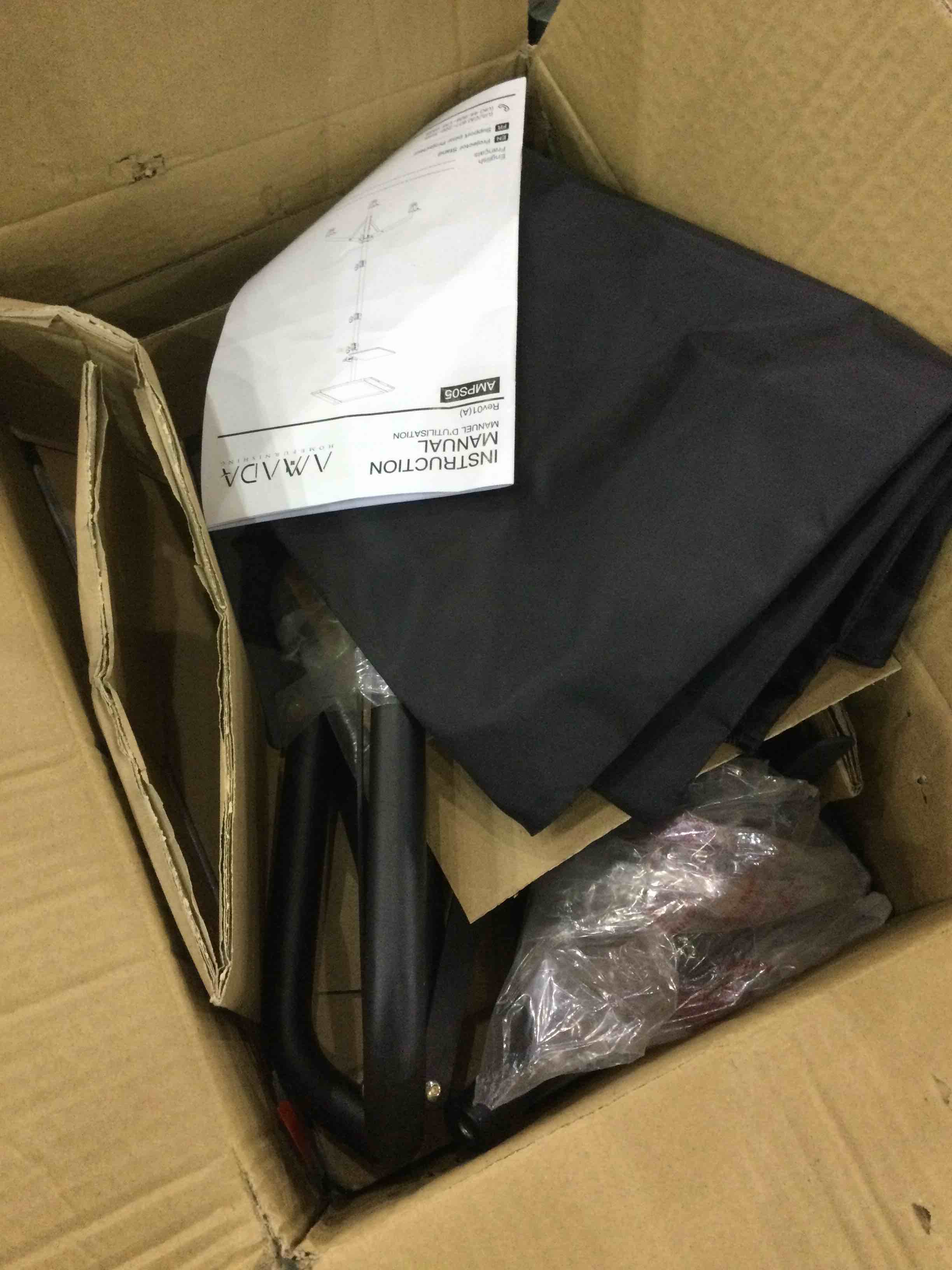 https://s3.amazonaws.com/lotting-images-prod/BargainHunt/EXS01030401_1709298965370.jpeg