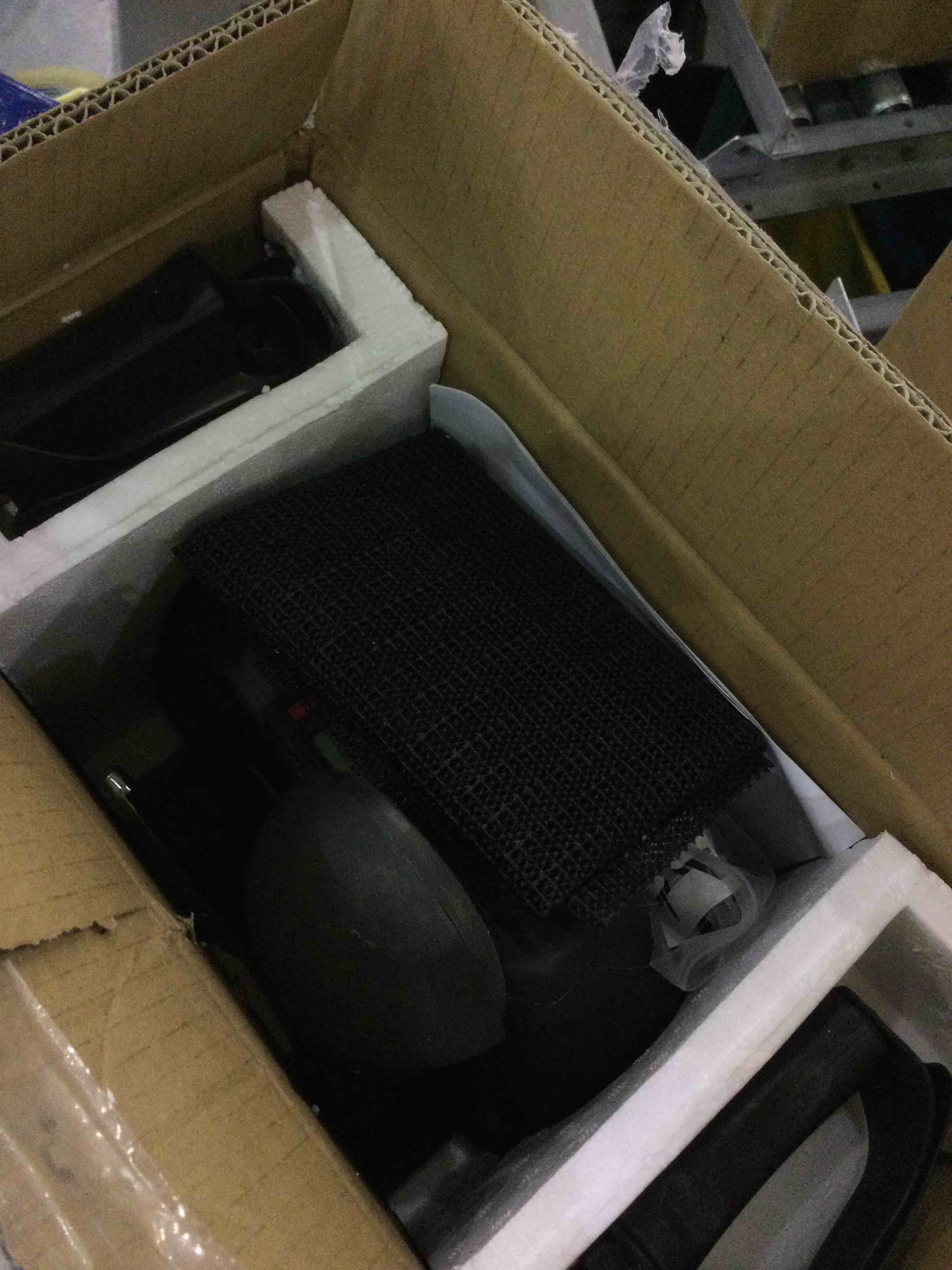 https://s3.amazonaws.com/lotting-images-prod/BargainHunt/EXS01030415_1709300593115.jpeg