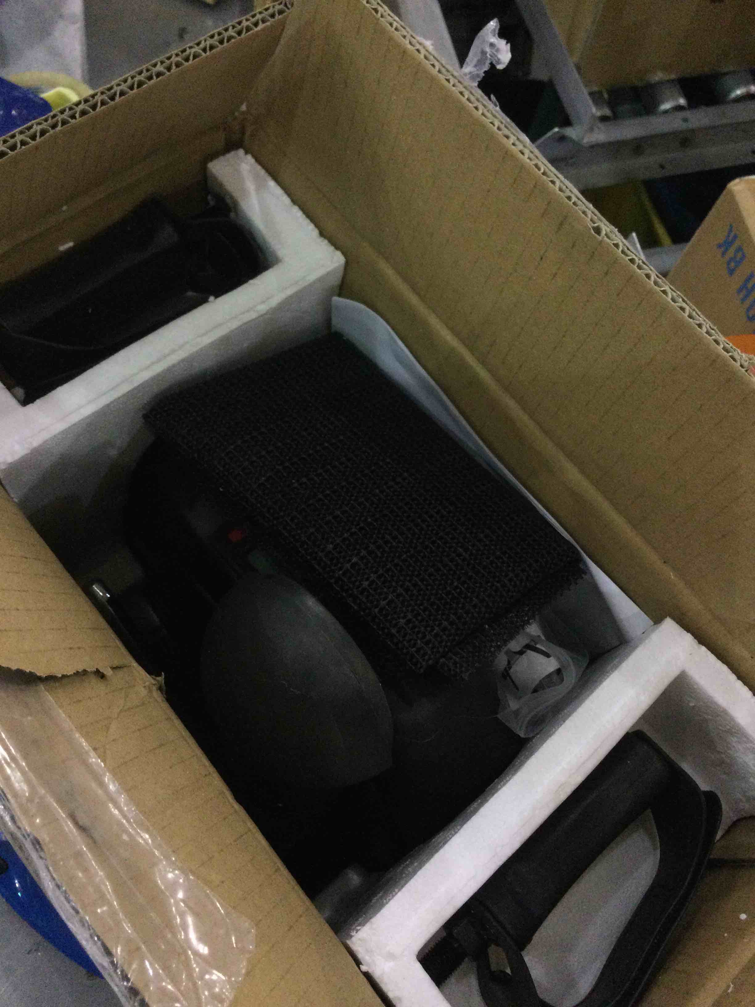 https://s3.amazonaws.com/lotting-images-prod/BargainHunt/EXS01030415_1709300594951.jpeg