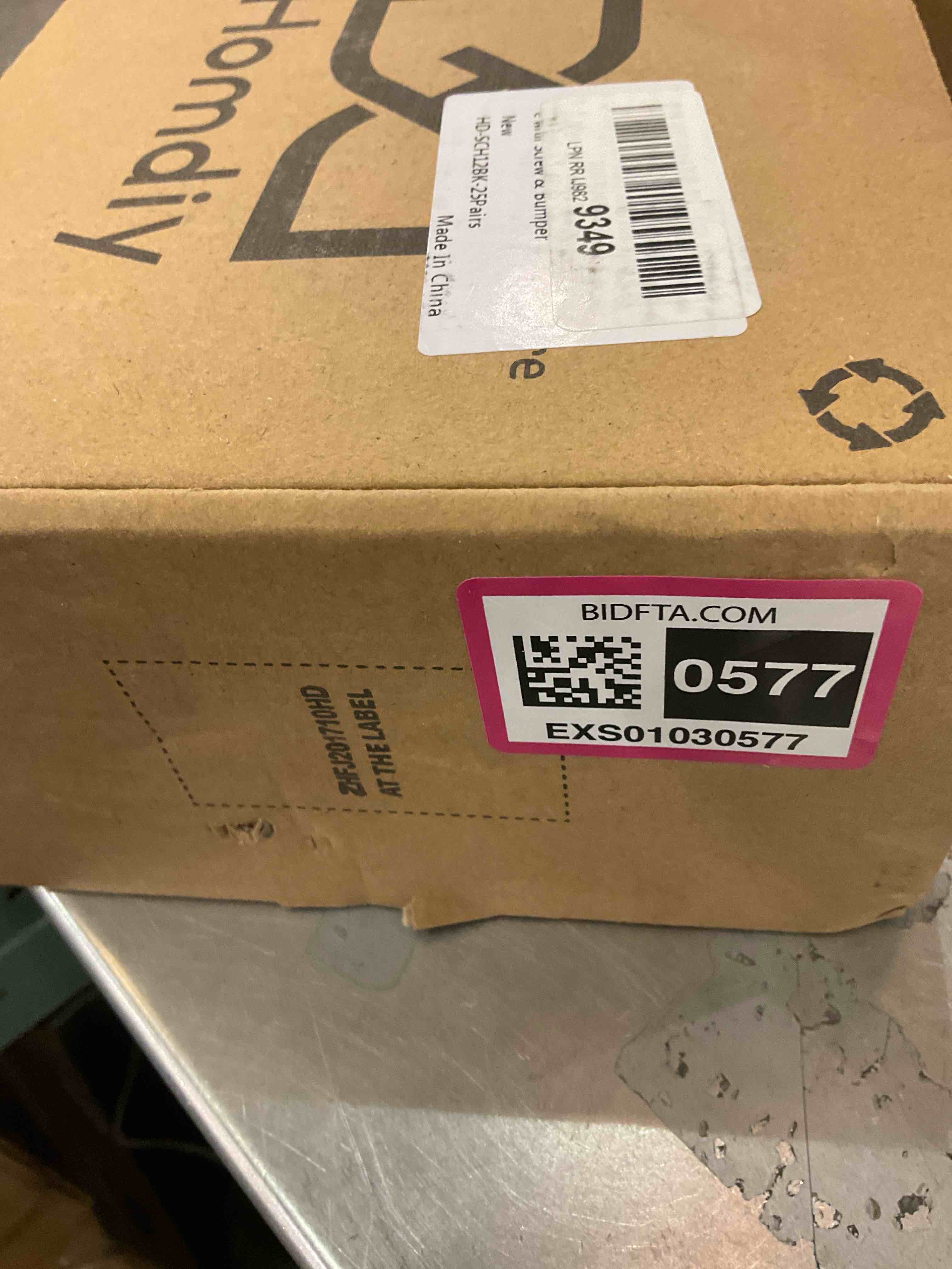 https://s3.amazonaws.com/lotting-images-prod/BargainHunt/EXS01030577_1710776225128.jpeg