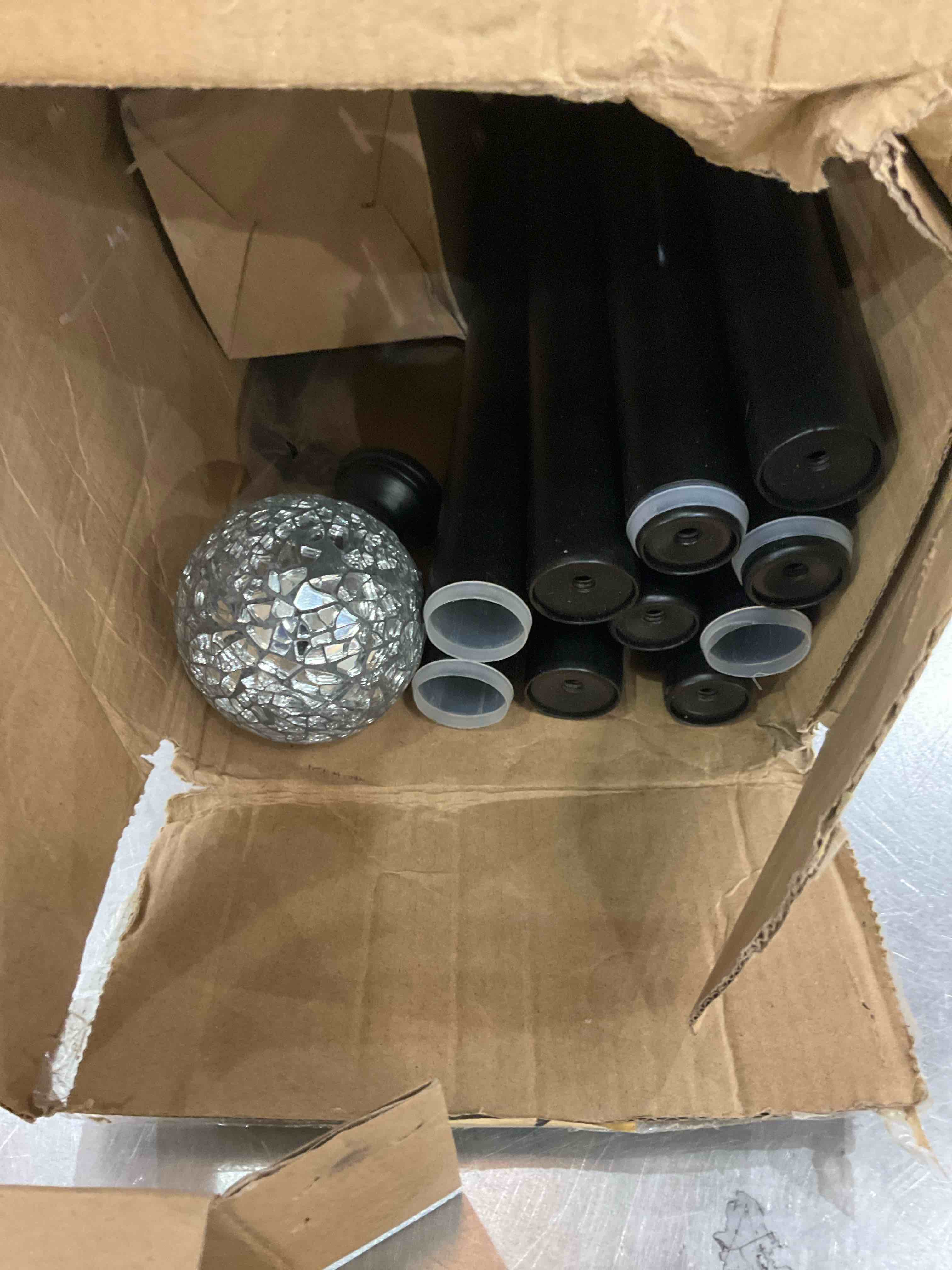 https://s3.amazonaws.com/lotting-images-prod/BargainHunt/EXS01030677_1710857759268.jpeg
