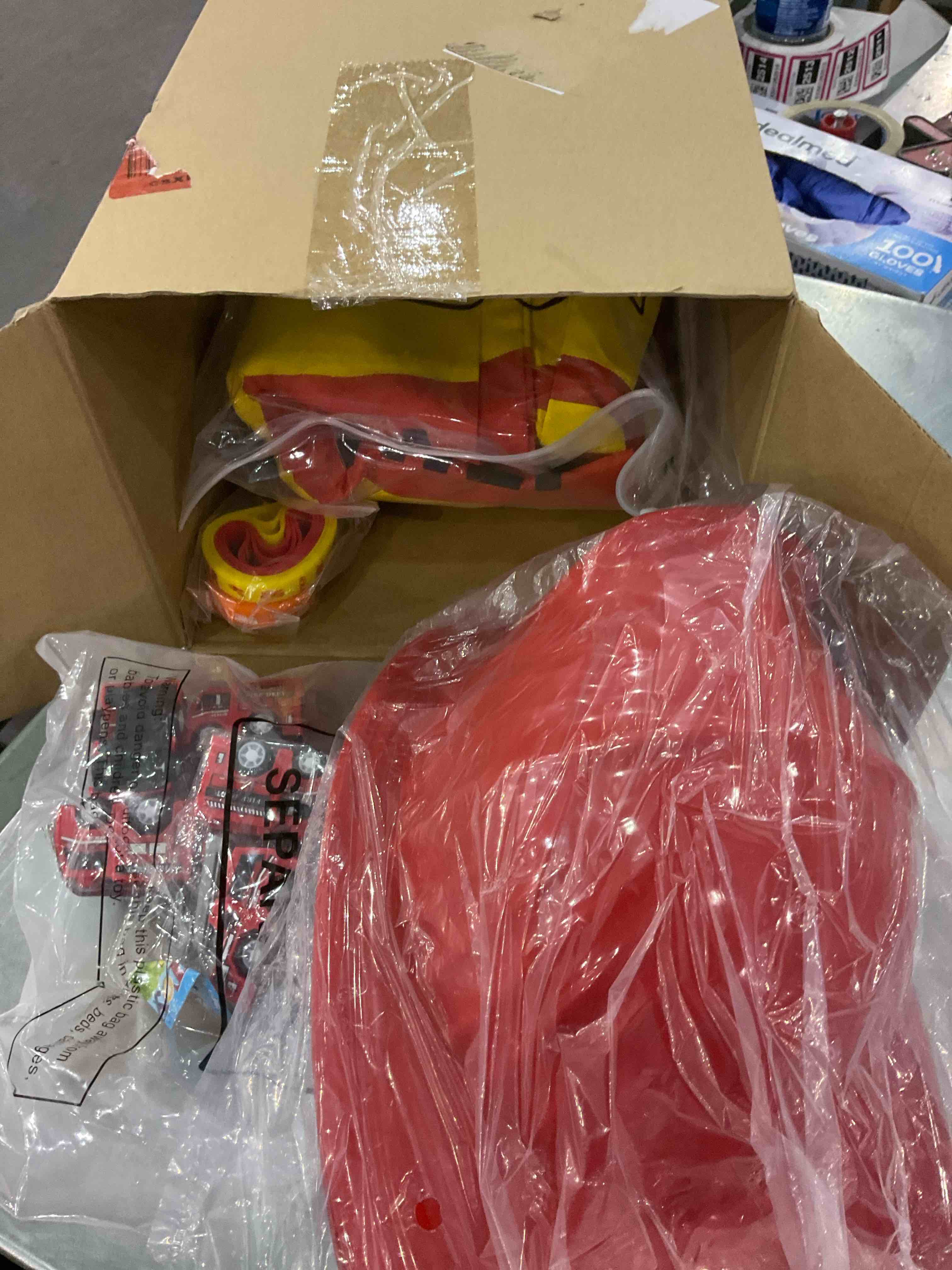 https://s3.amazonaws.com/lotting-images-prod/BargainHunt/EXS01030736_1710933726150.jpeg