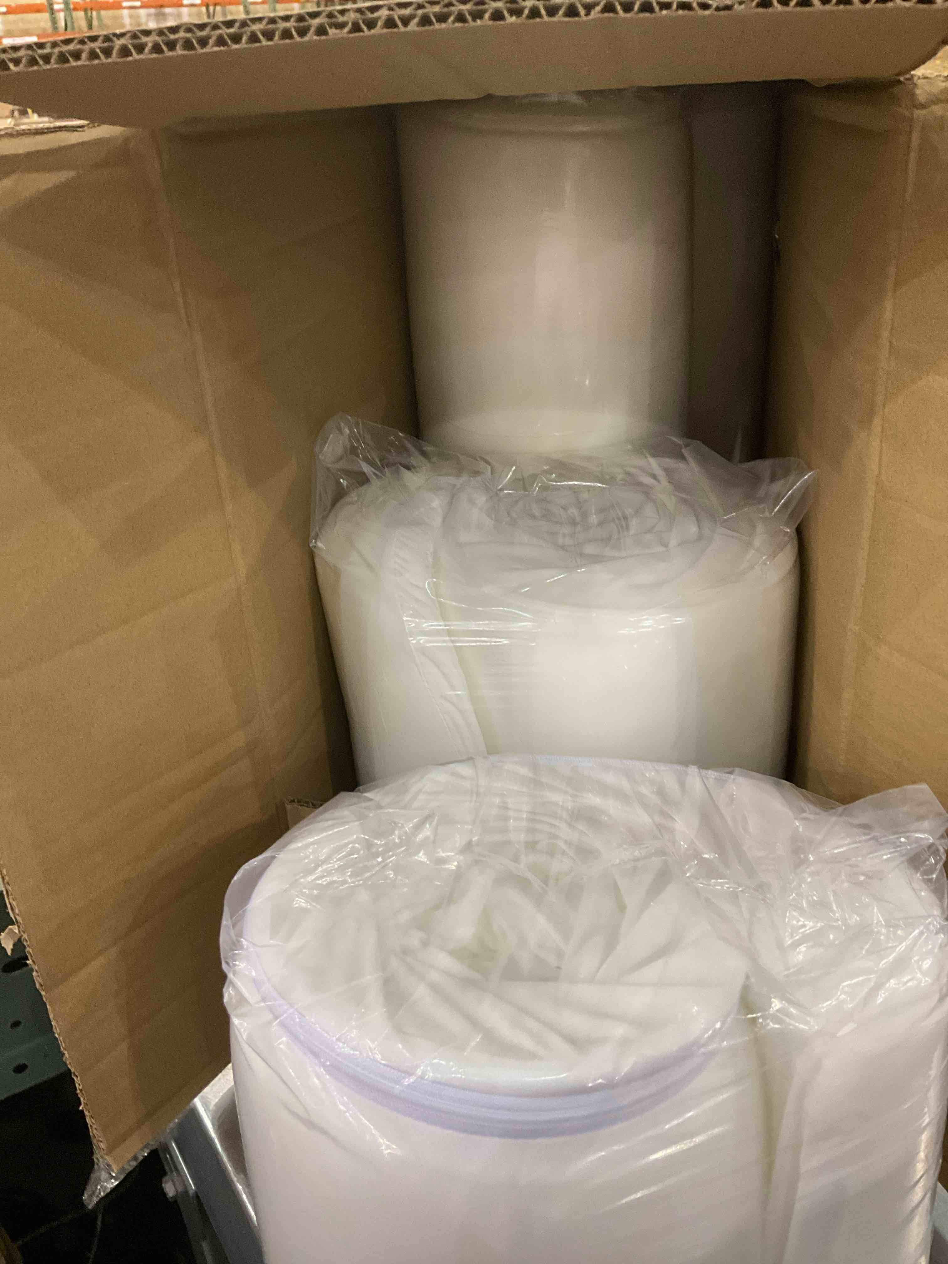 https://s3.amazonaws.com/lotting-images-prod/BargainHunt/EXS01030748_1710936694244.jpeg