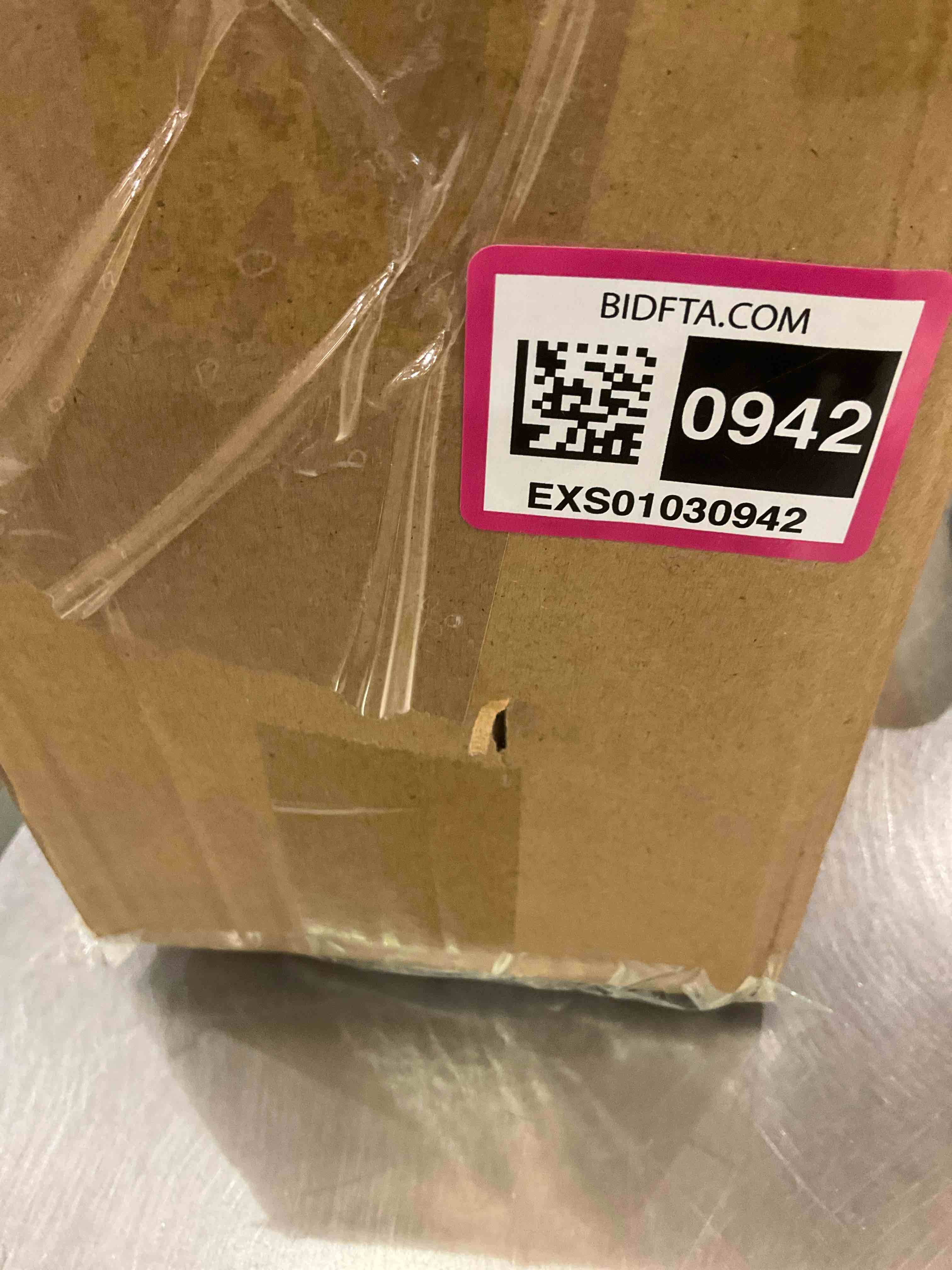 https://s3.amazonaws.com/lotting-images-prod/BargainHunt/EXS01030942_1711041218106.jpeg