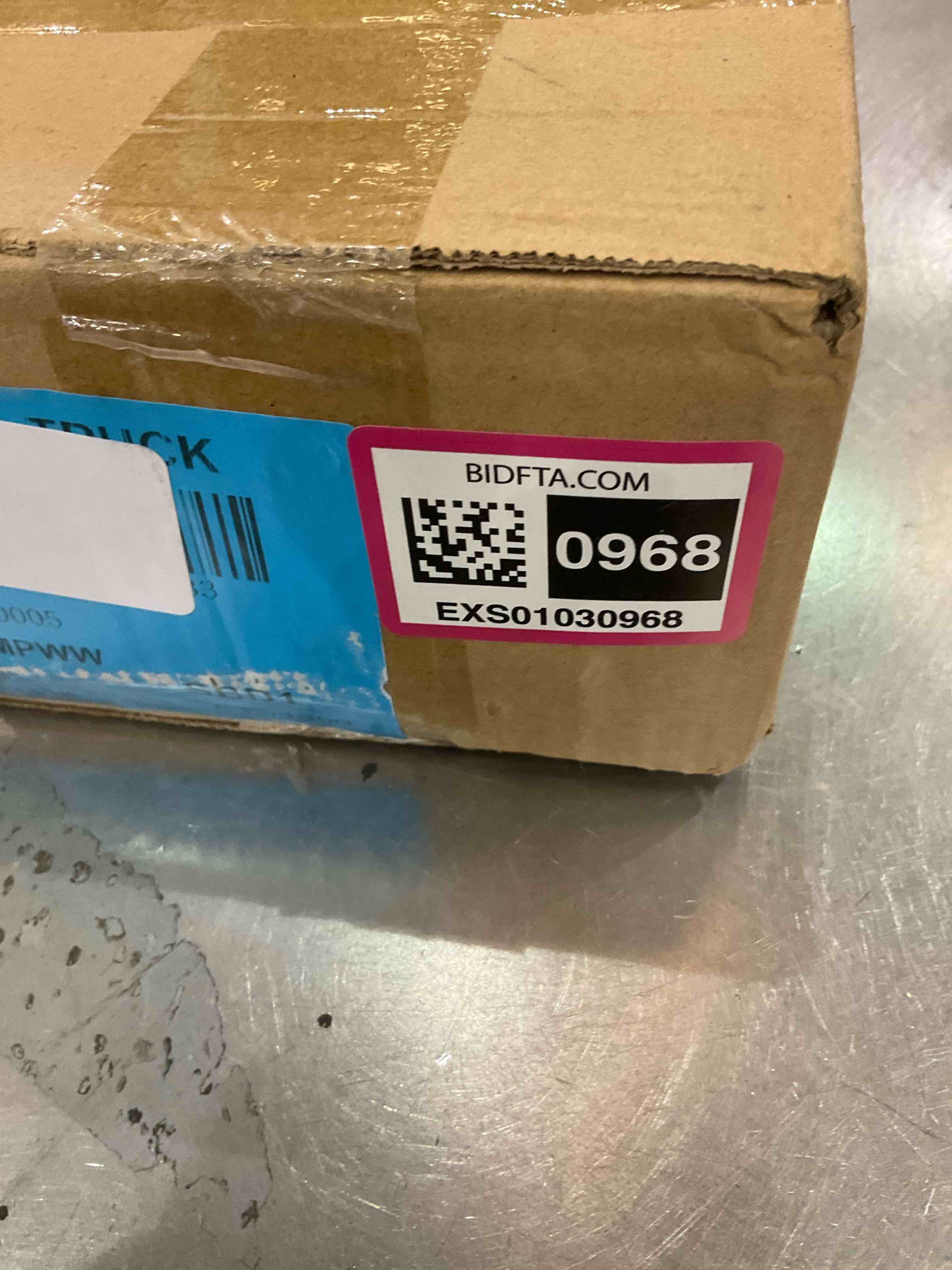 https://s3.amazonaws.com/lotting-images-prod/BargainHunt/EXS01030968_1711046266663.jpeg