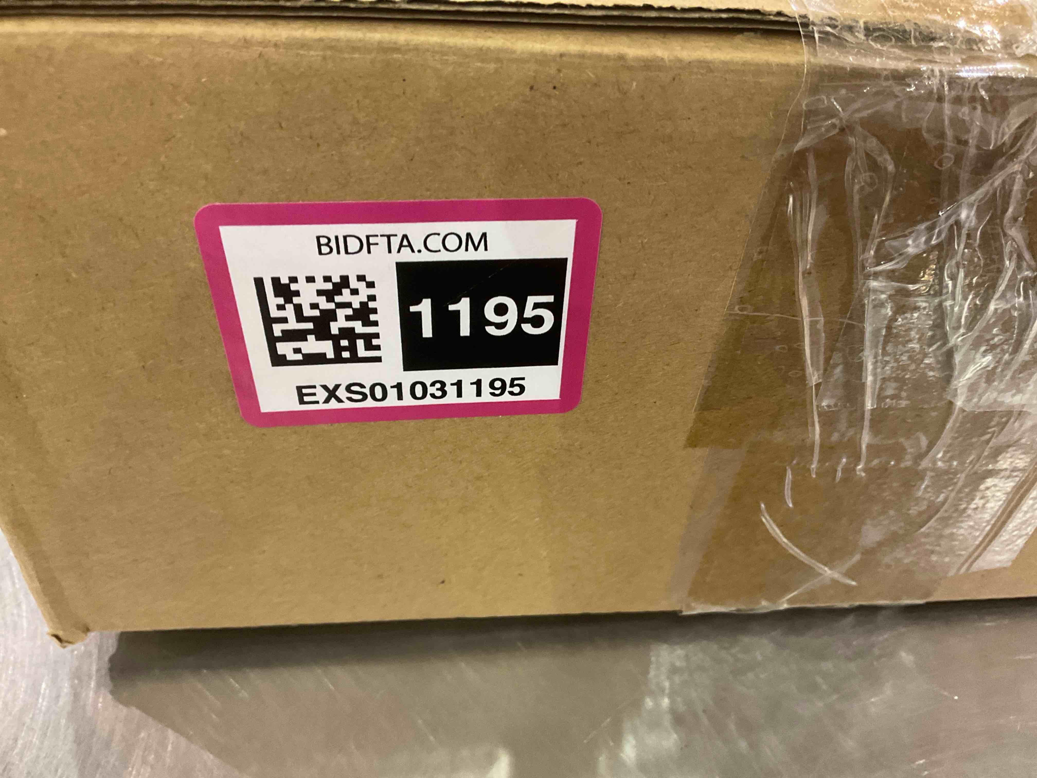 https://s3.amazonaws.com/lotting-images-prod/BargainHunt/EXS01031195_1709913710439.jpeg