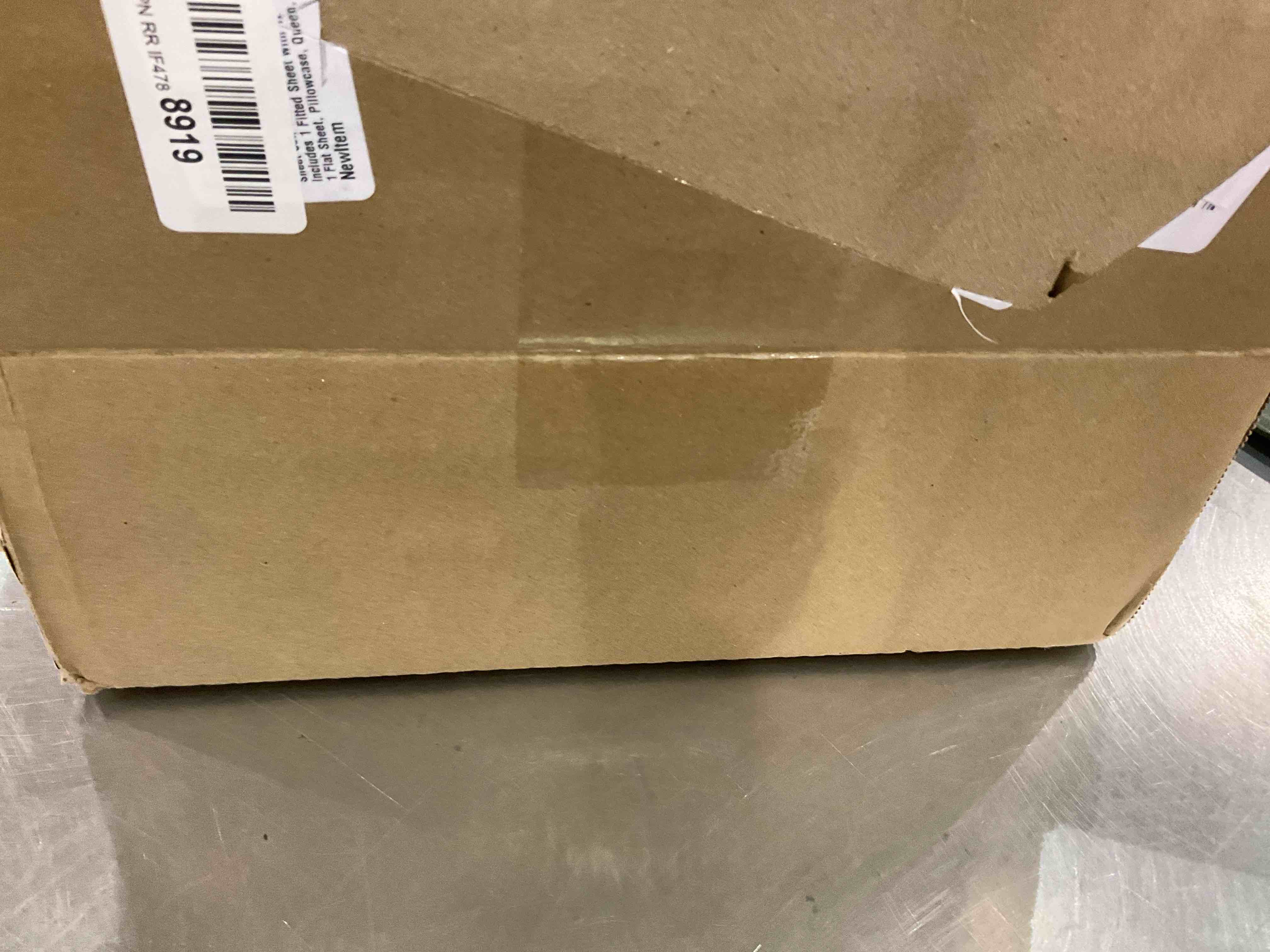 https://s3.amazonaws.com/lotting-images-prod/BargainHunt/EXS01031264_1709928918164.jpeg