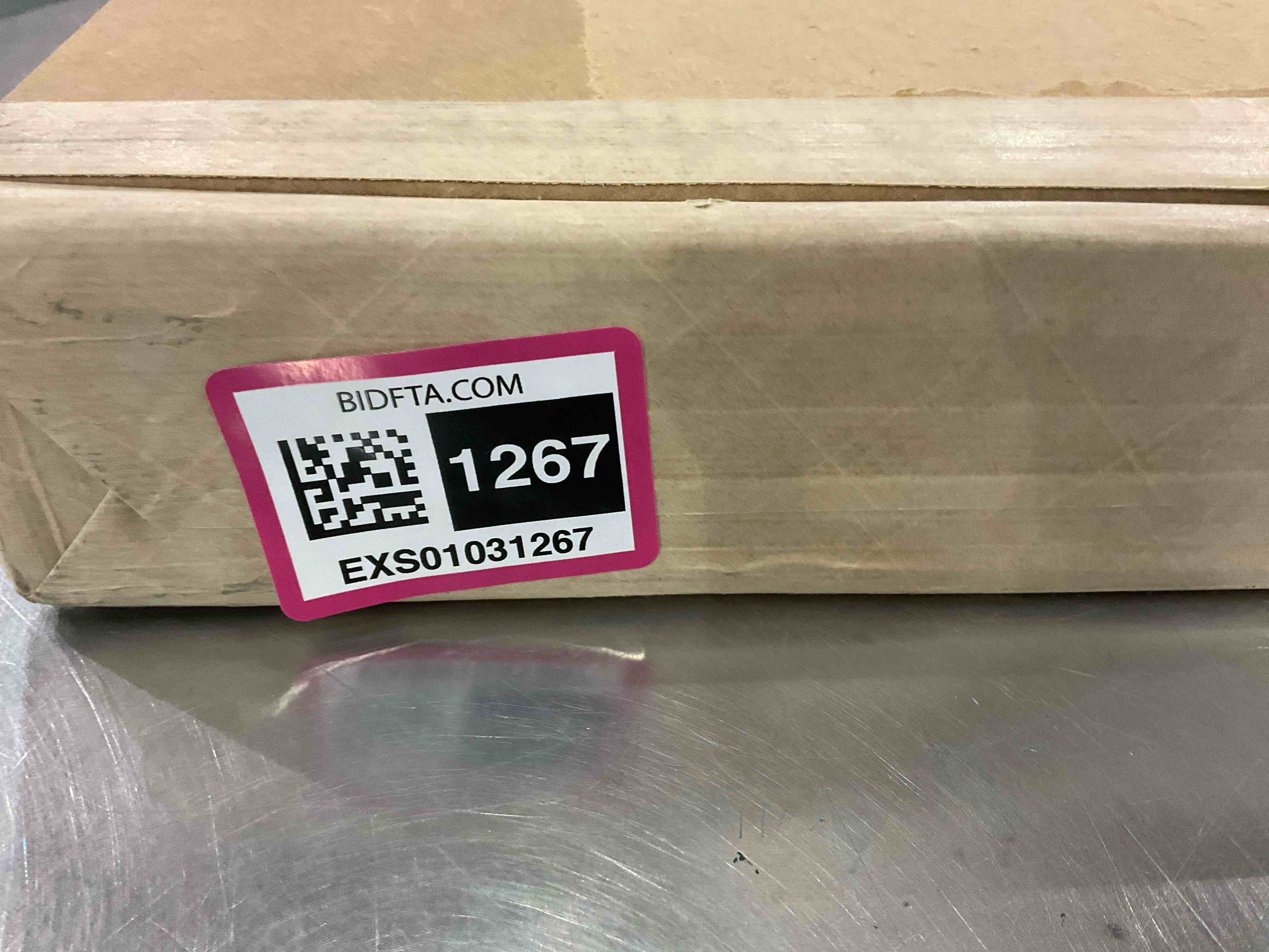 https://s3.amazonaws.com/lotting-images-prod/BargainHunt/EXS01031267_1710155827996.jpeg