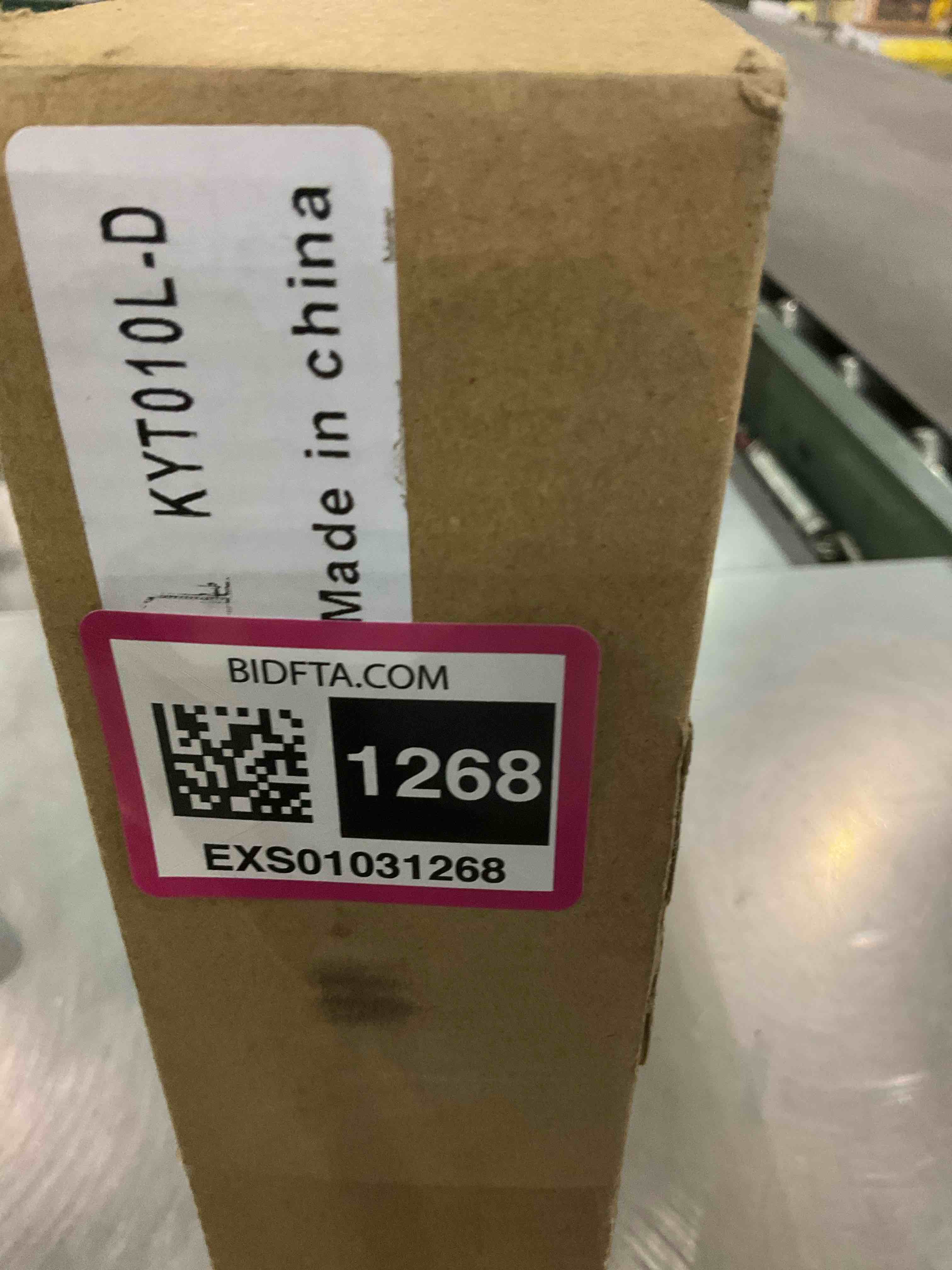 https://s3.amazonaws.com/lotting-images-prod/BargainHunt/EXS01031268_1710155924770.jpeg