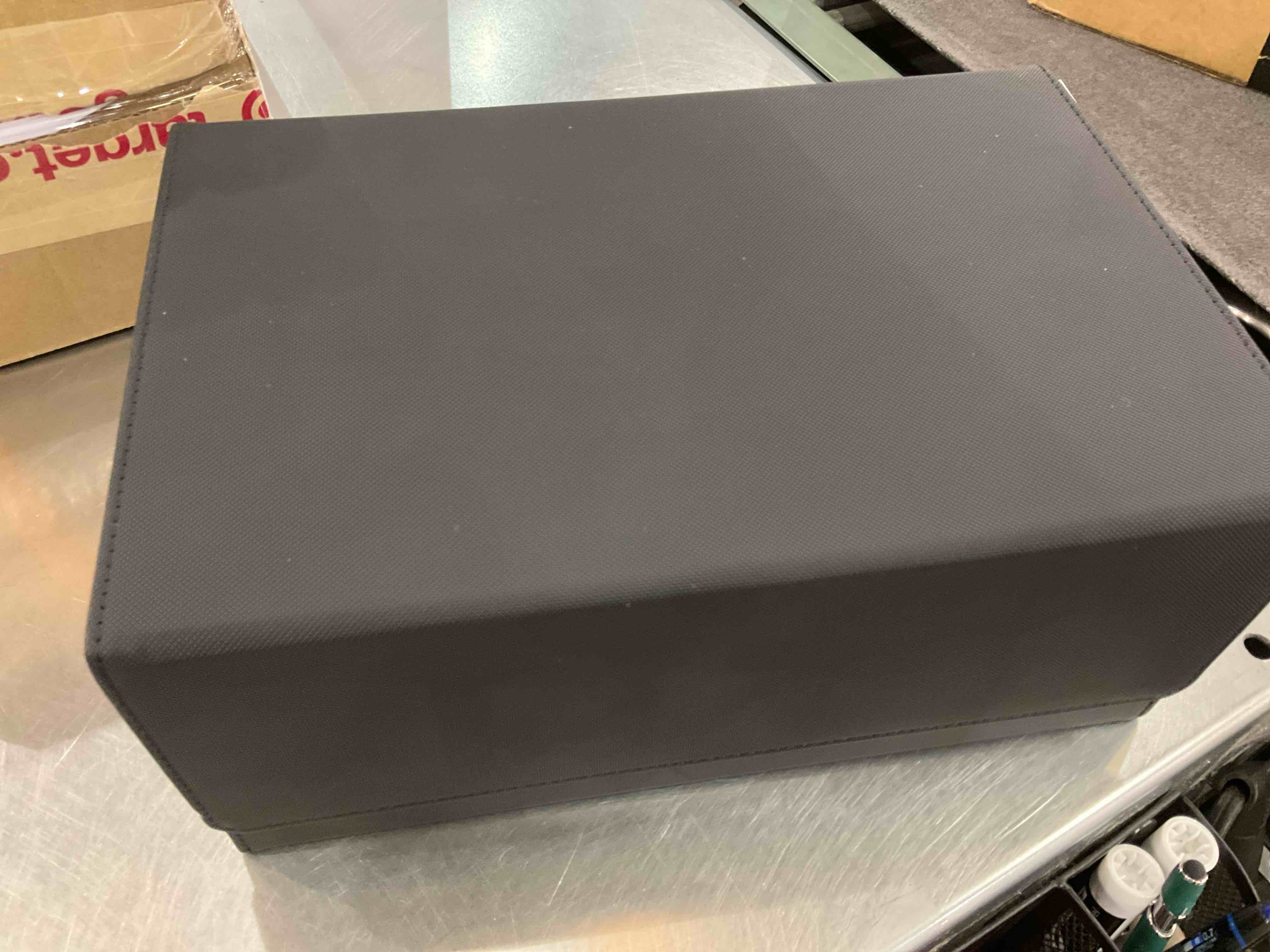 https://s3.amazonaws.com/lotting-images-prod/BargainHunt/EXS01031473_1710253574283.jpeg