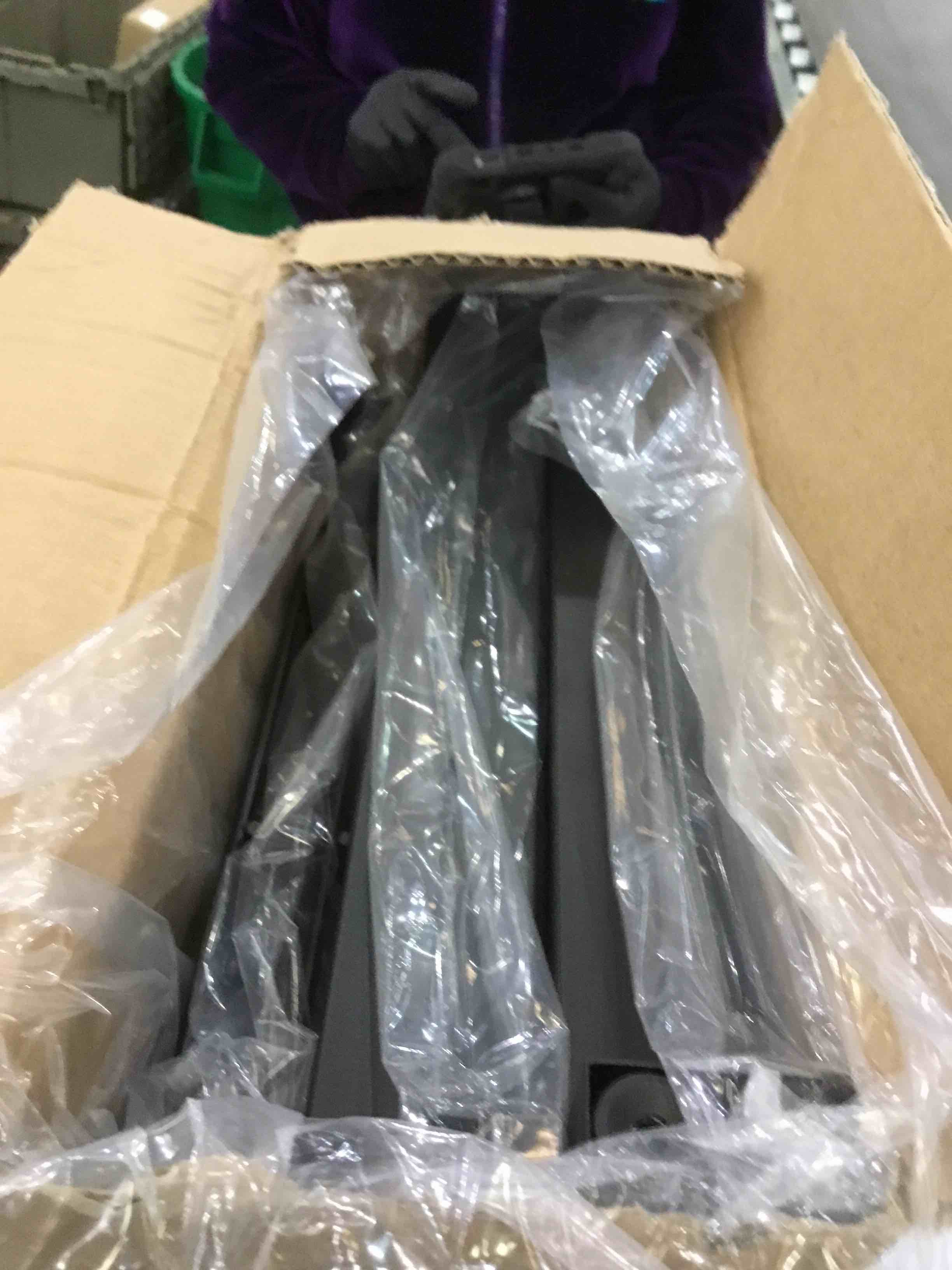 https://s3.amazonaws.com/lotting-images-prod/BargainHunt/EXS01031771_1707928218903.jpeg