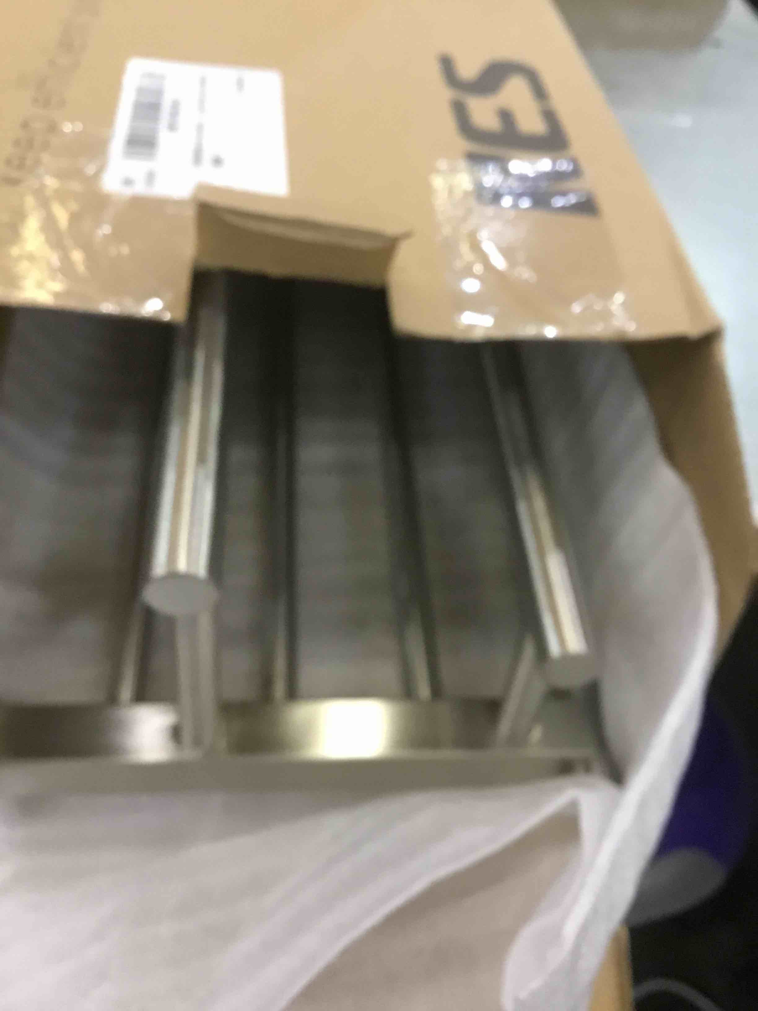 https://s3.amazonaws.com/lotting-images-prod/BargainHunt/EXS01031785_1707933916091.jpeg