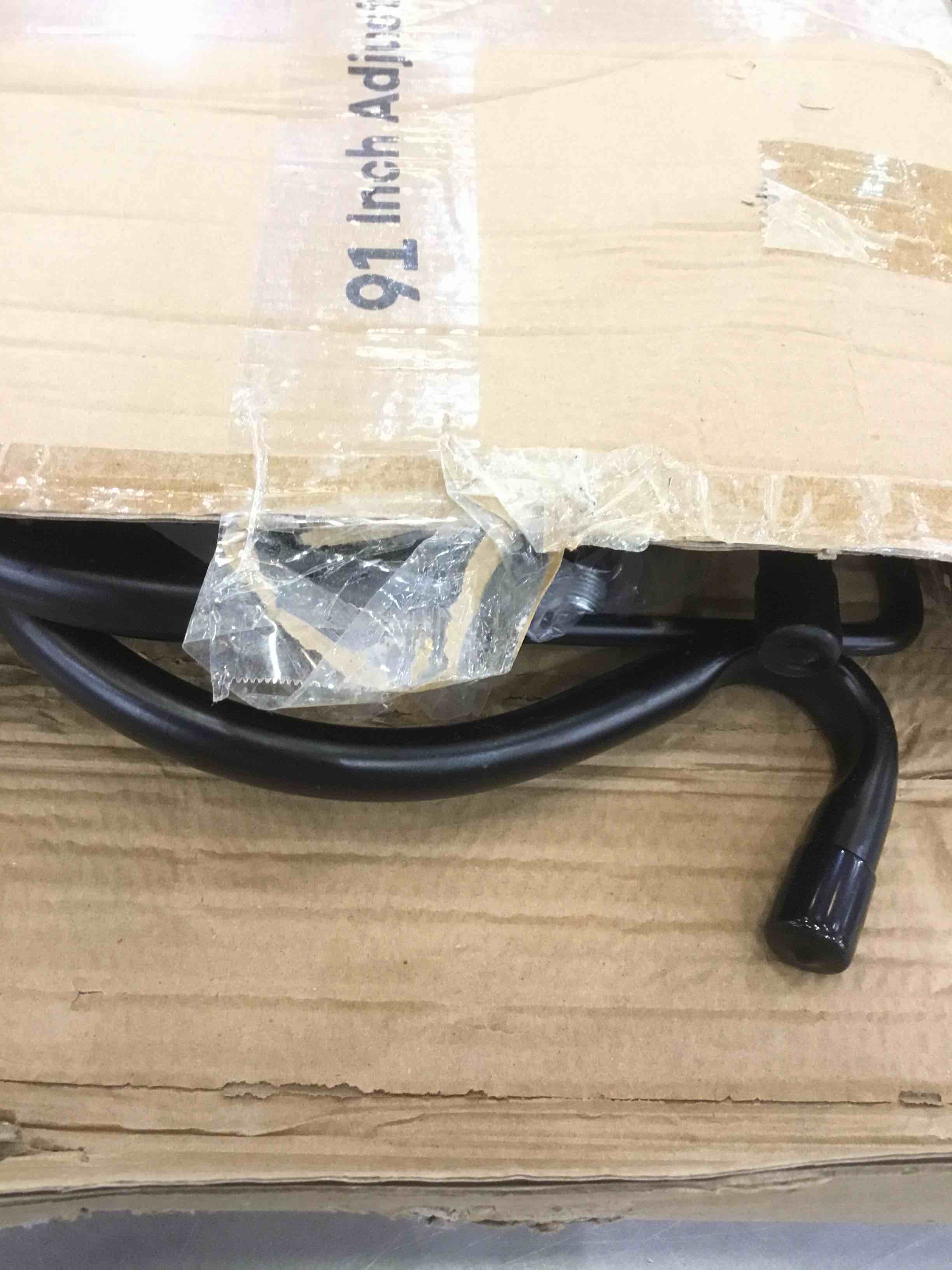 https://s3.amazonaws.com/lotting-images-prod/BargainHunt/EXS01031866_1708026213827.jpeg