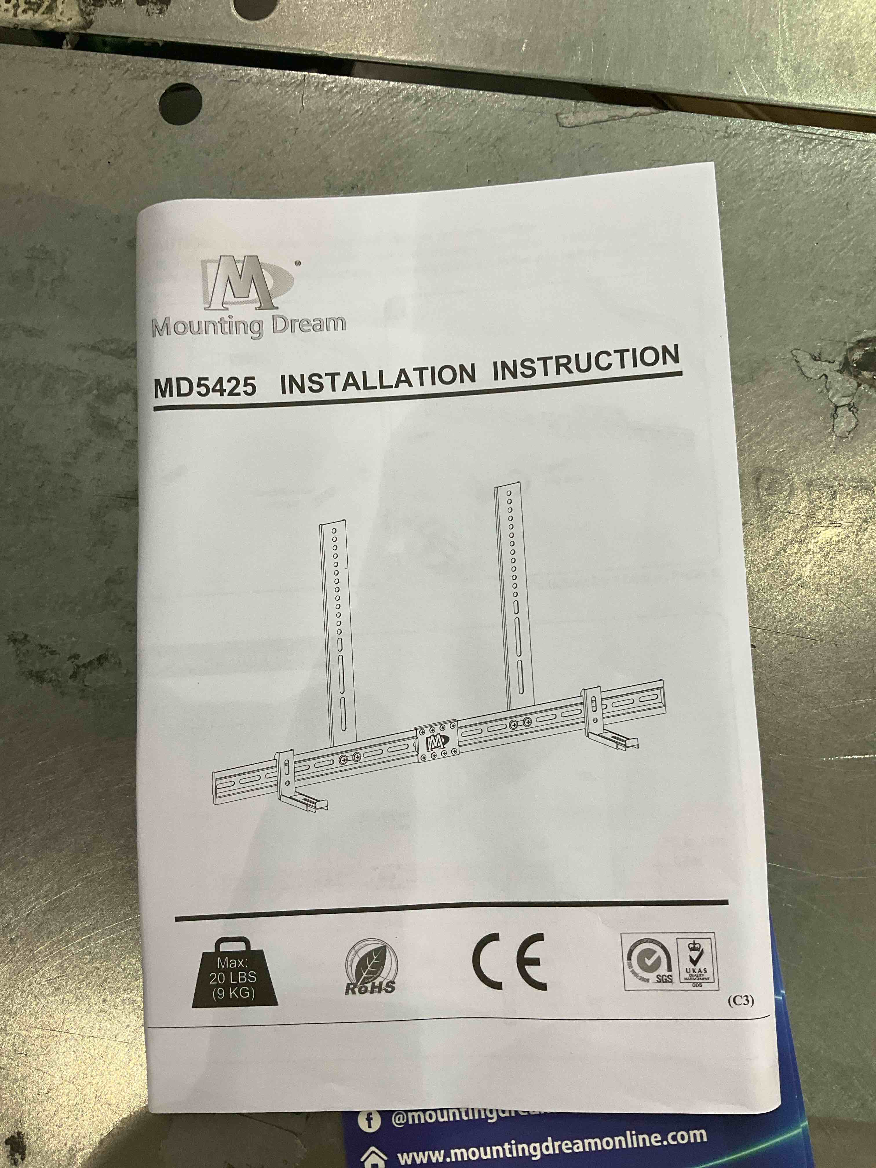 https://s3.amazonaws.com/lotting-images-prod/BargainHunt/EXS01032031_1708347991712.jpeg