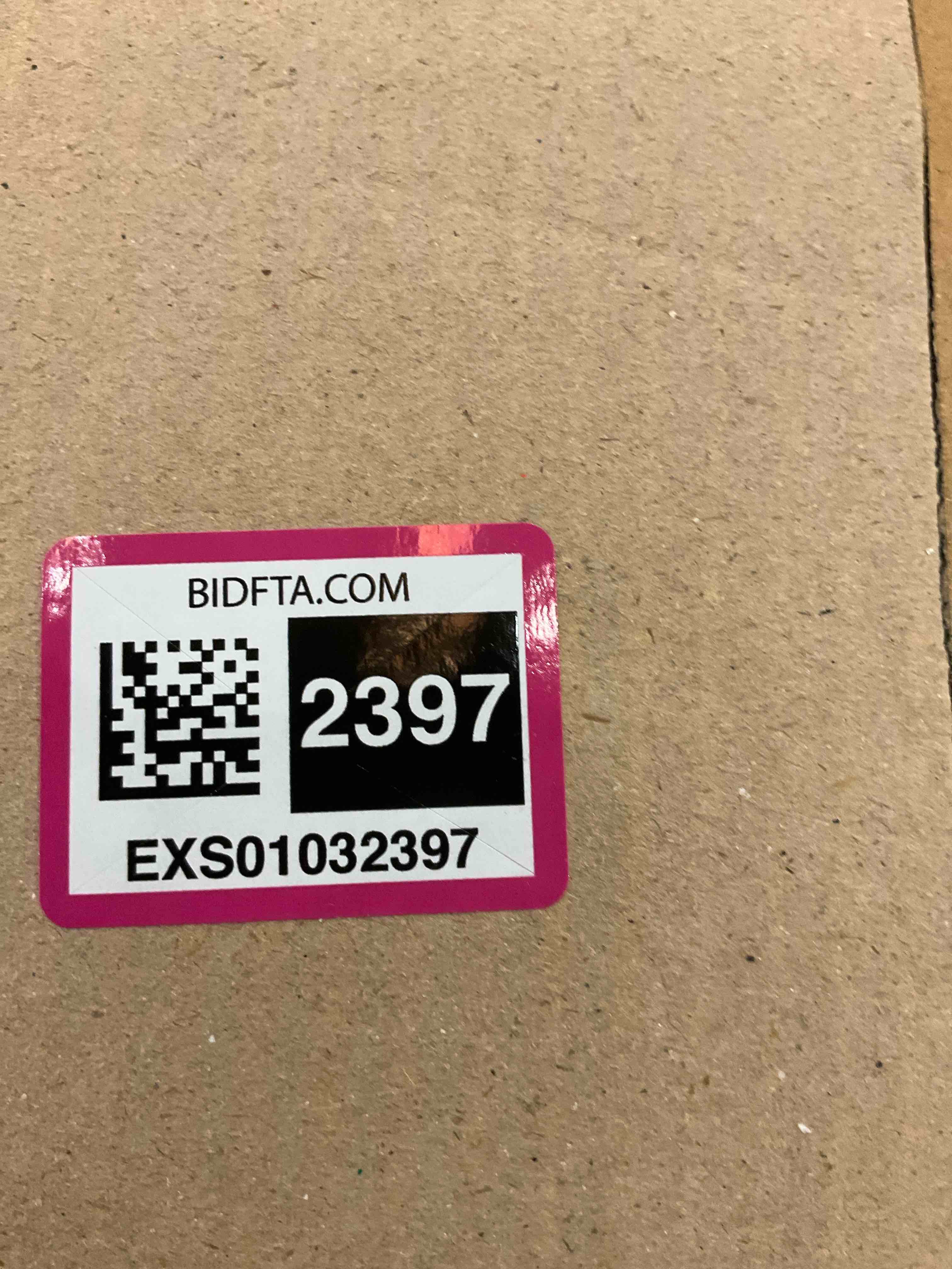 https://s3.amazonaws.com/lotting-images-prod/BargainHunt/EXS01032397_1708544069210.jpeg