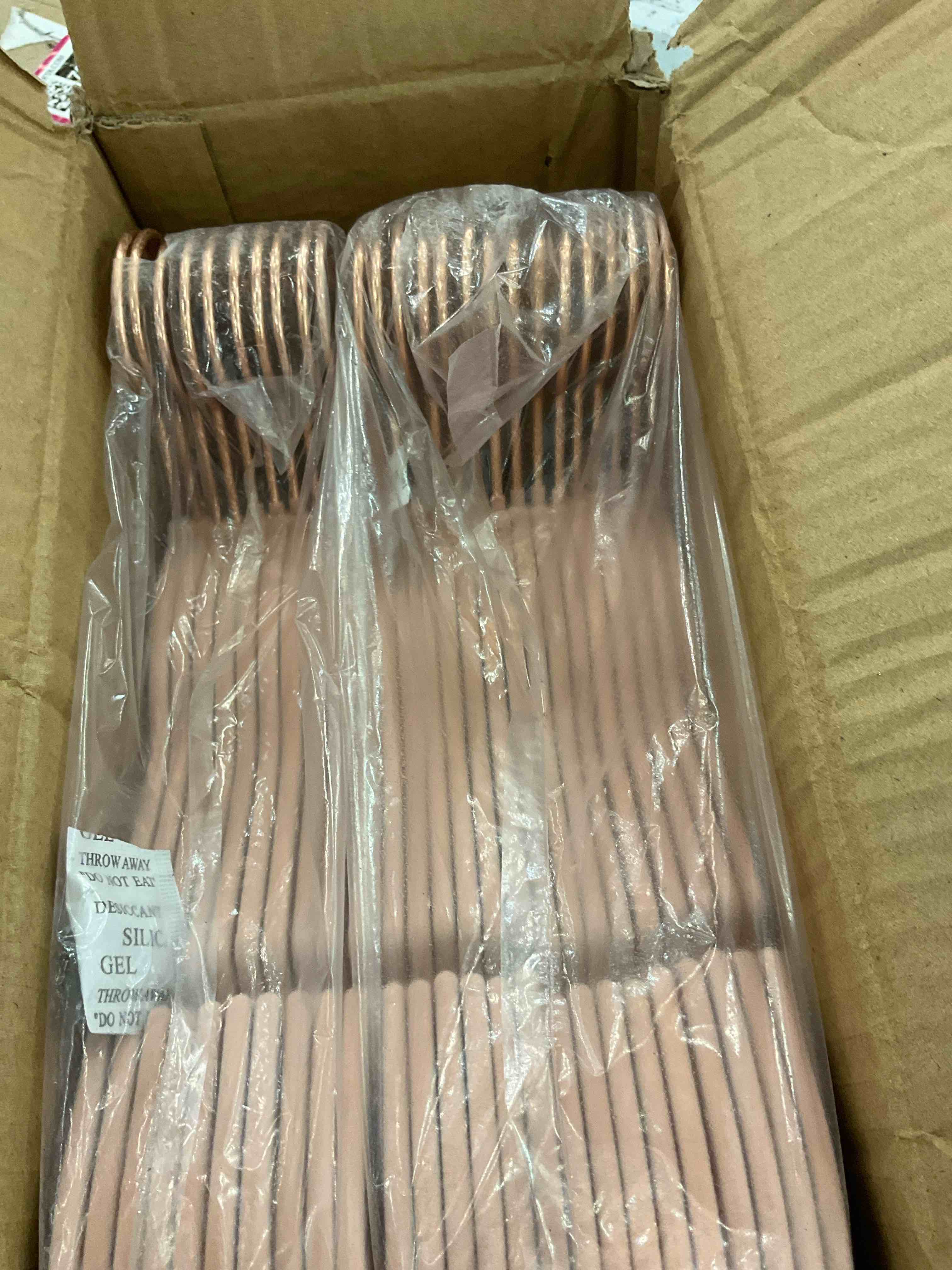https://s3.amazonaws.com/lotting-images-prod/BargainHunt/EXS01032398_1708544175035.jpeg