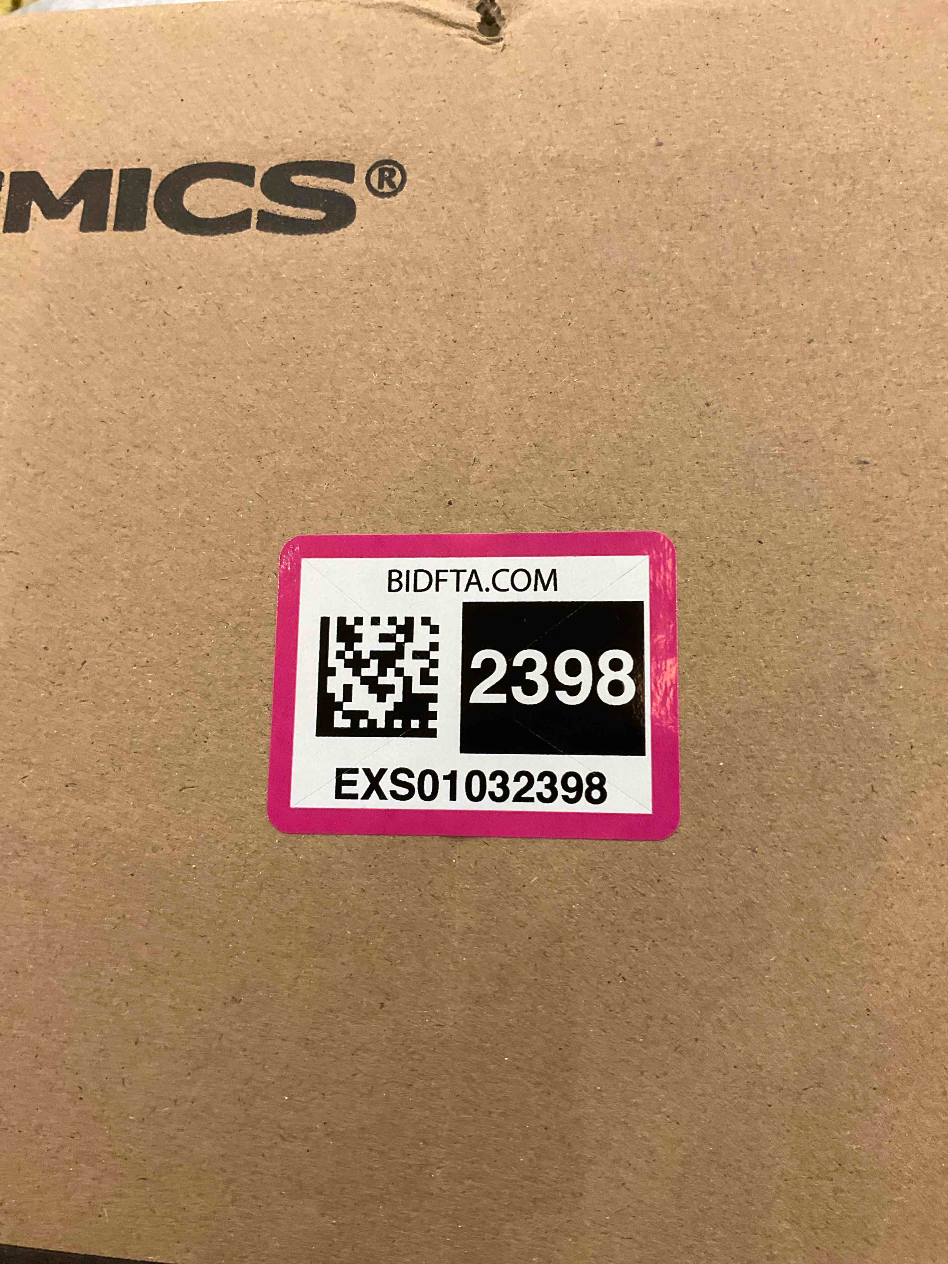 https://s3.amazonaws.com/lotting-images-prod/BargainHunt/EXS01032398_1708544192125.jpeg