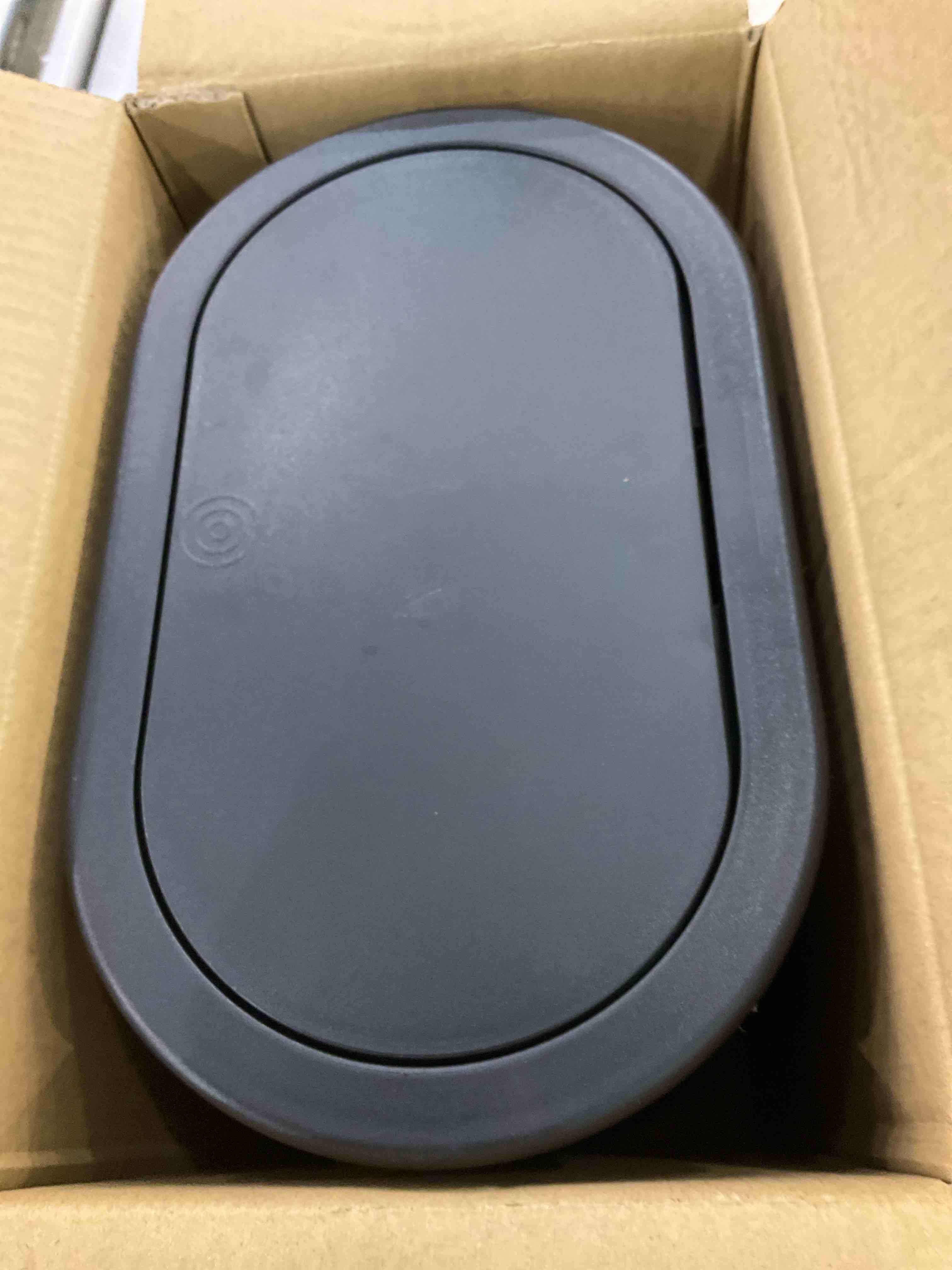 https://s3.amazonaws.com/lotting-images-prod/BargainHunt/EXS01032467_1708625425471.jpeg