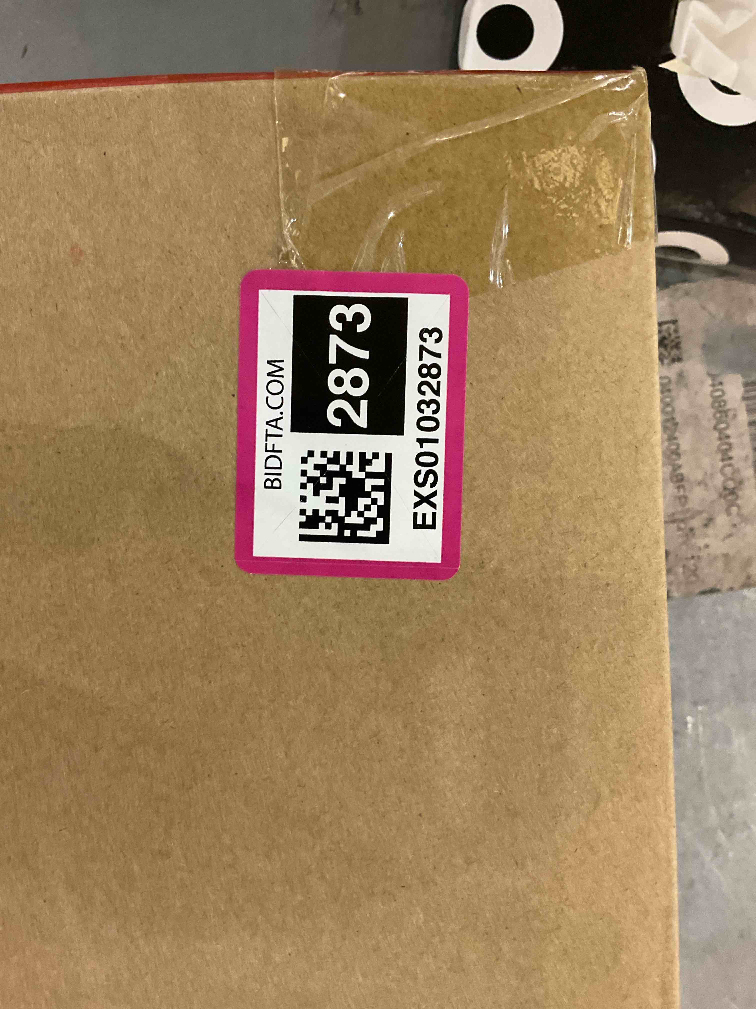 https://s3.amazonaws.com/lotting-images-prod/BargainHunt/EXS01032873_1708521811933.jpeg