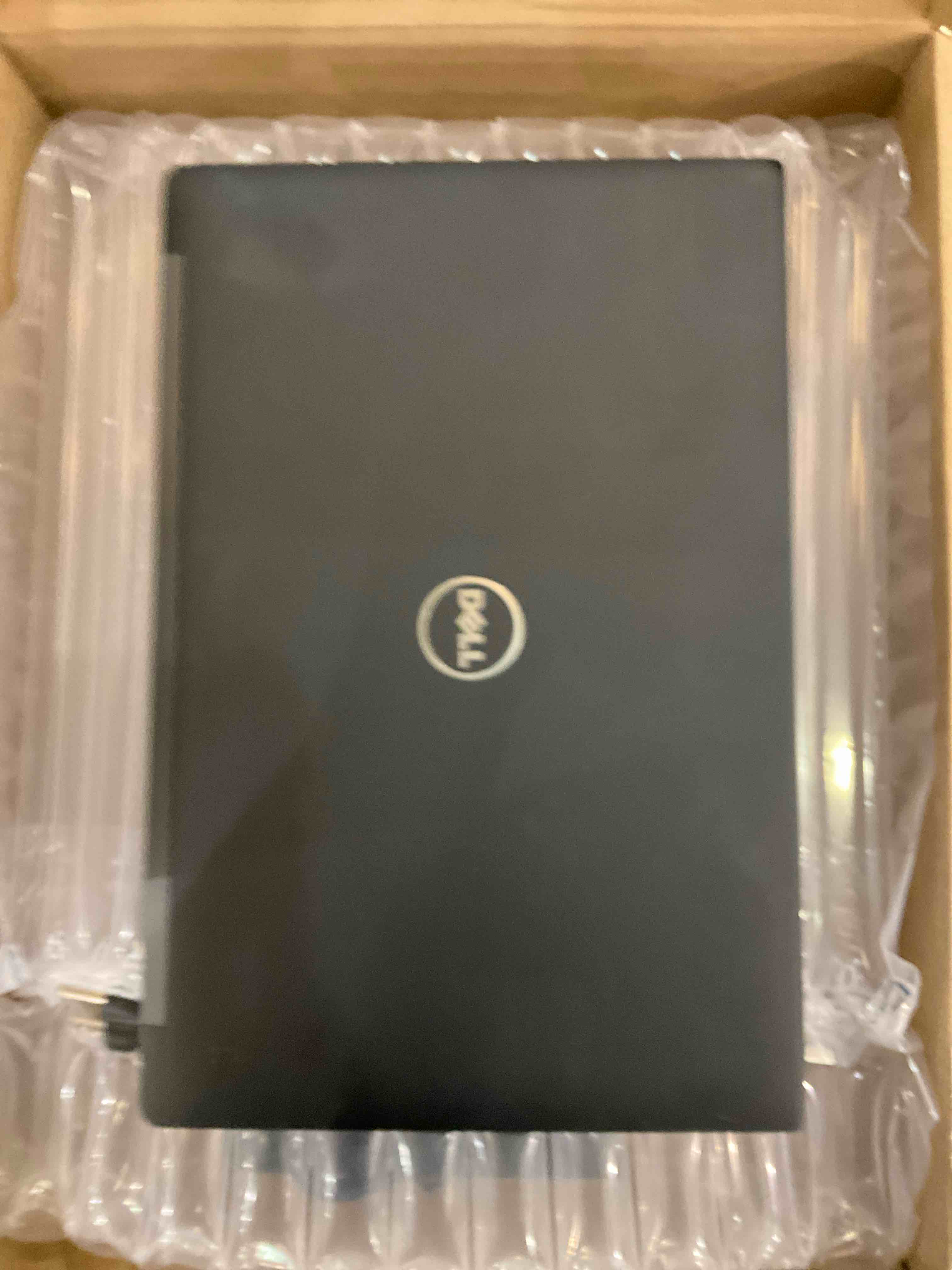 https://s3.amazonaws.com/lotting-images-prod/BargainHunt/EXS01032913_1708528330111.jpeg
