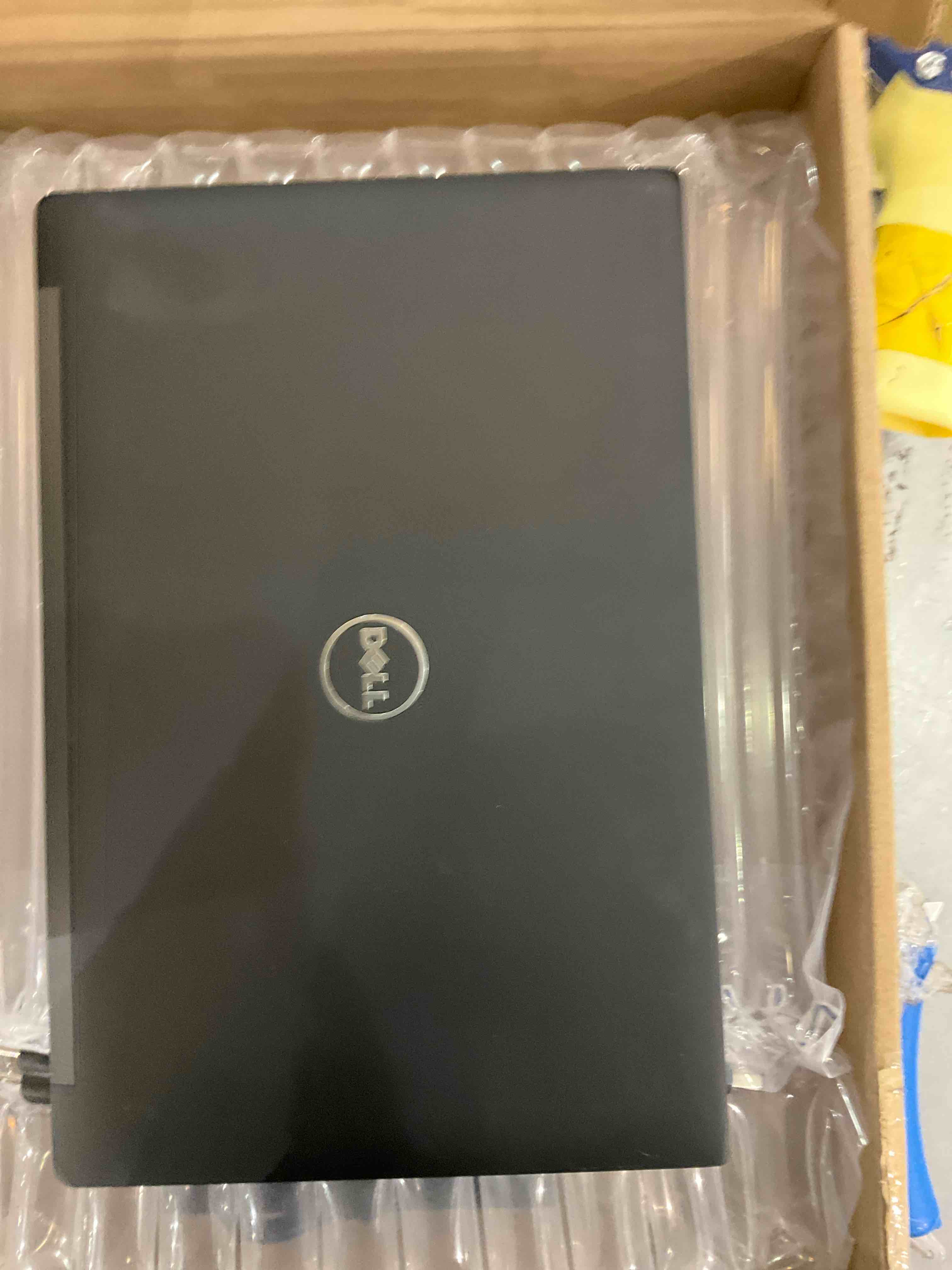 https://s3.amazonaws.com/lotting-images-prod/BargainHunt/EXS01032913_1708528332310.jpeg
