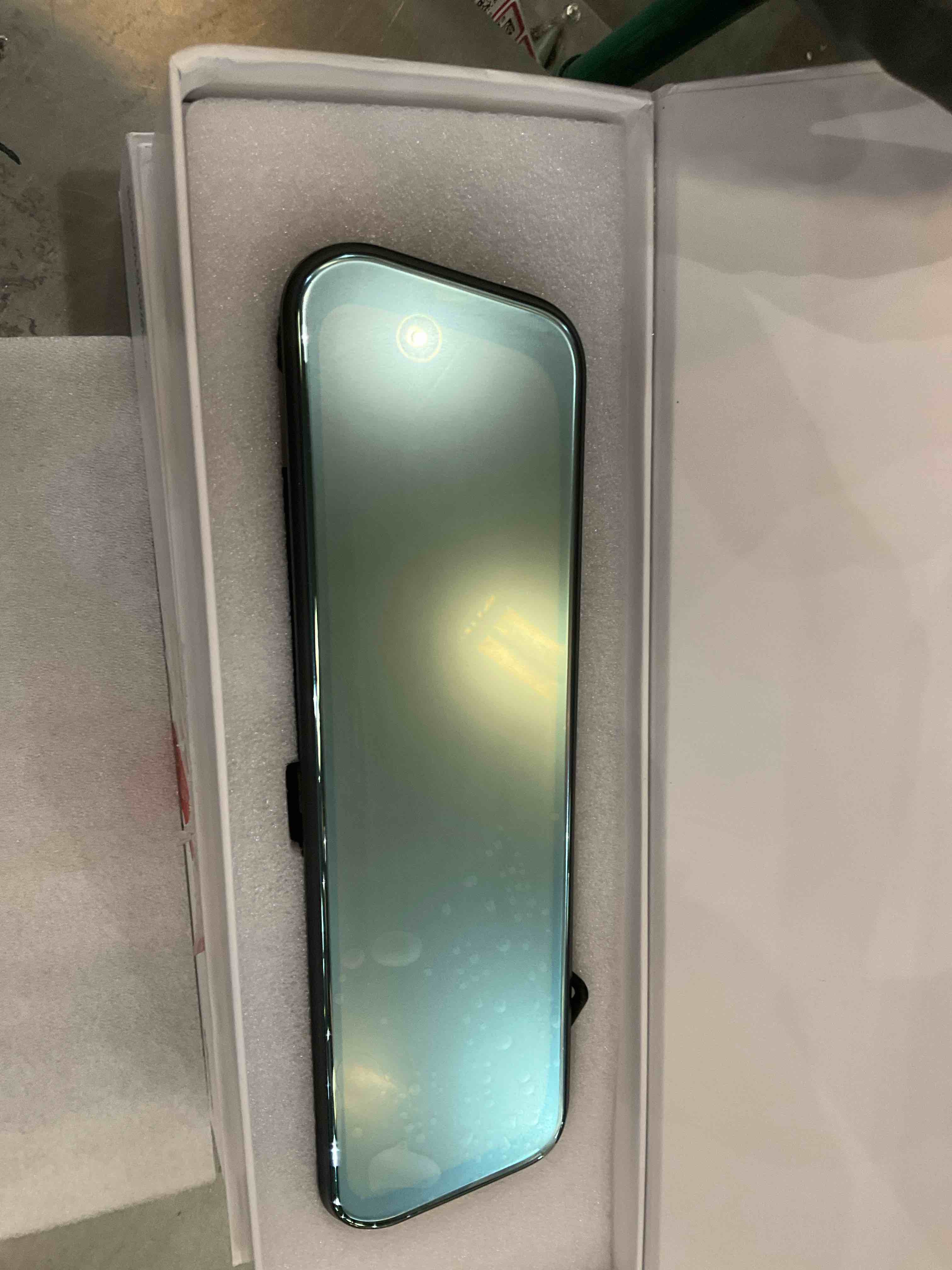 https://s3.amazonaws.com/lotting-images-prod/BargainHunt/EXS01033136_1710441692287.jpeg