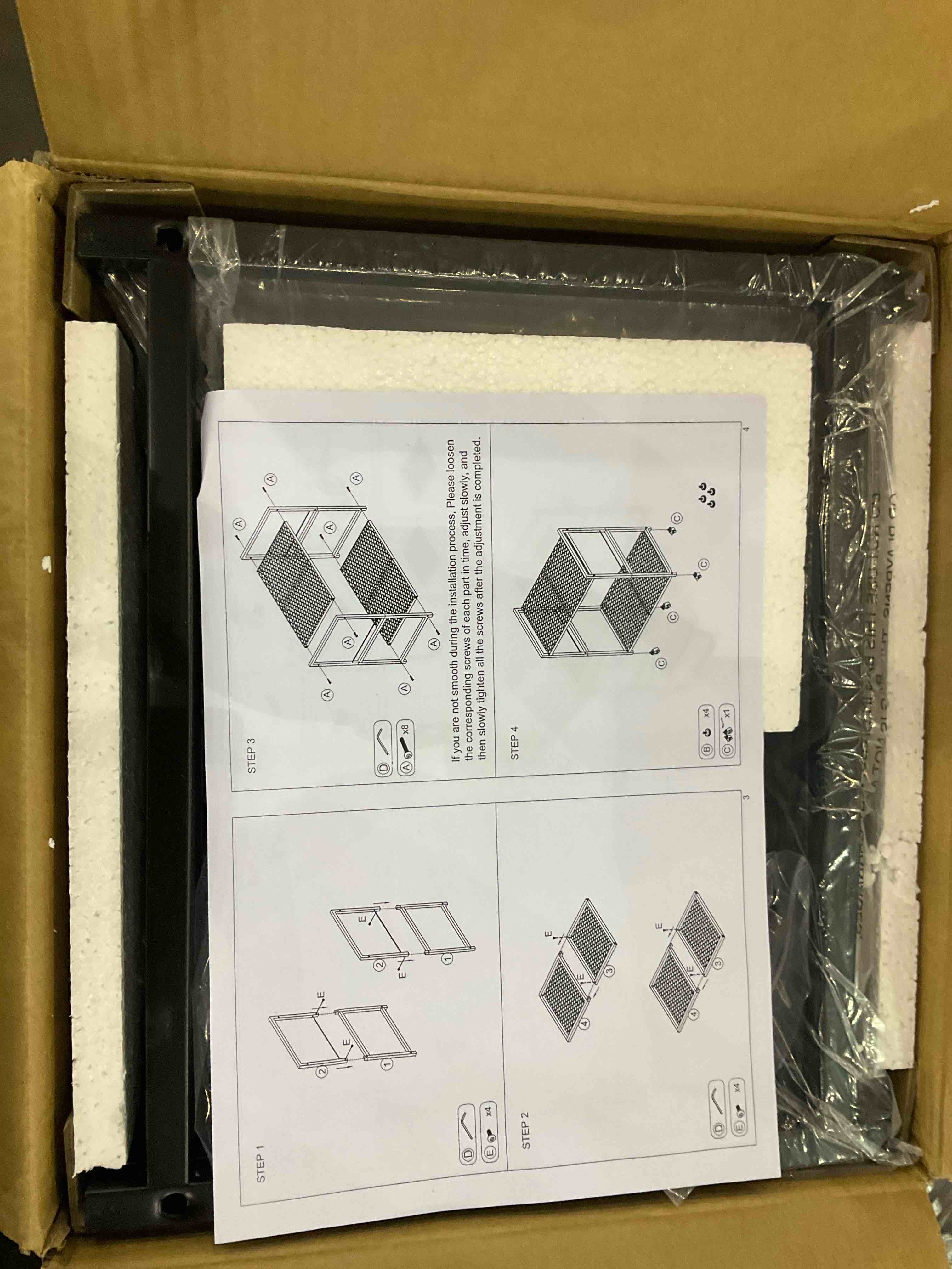 https://s3.amazonaws.com/lotting-images-prod/BargainHunt/EXS01033308_1711021444883.jpeg