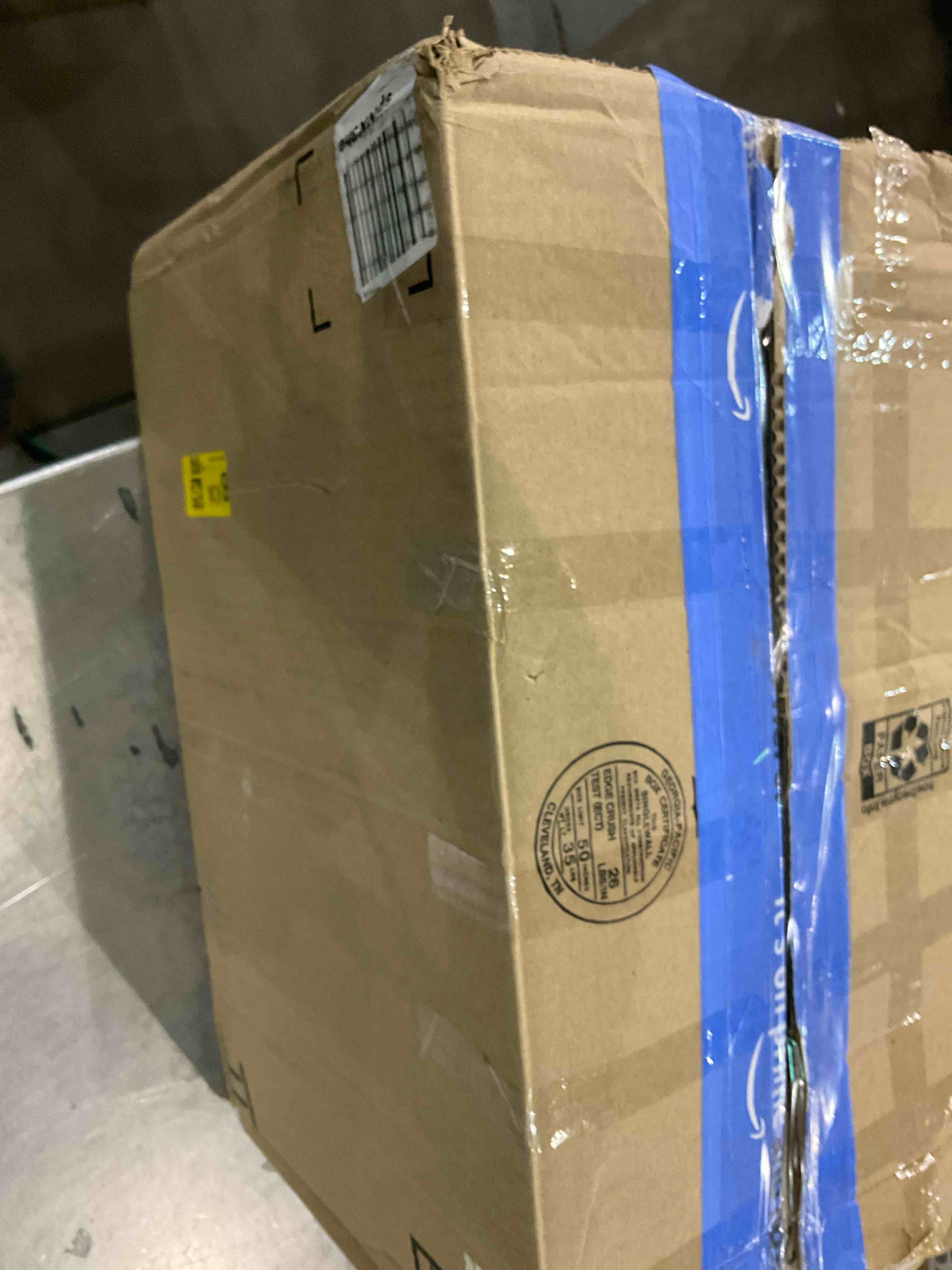 https://s3.amazonaws.com/lotting-images-prod/BargainHunt/EXS01033445_1711365841759.jpeg