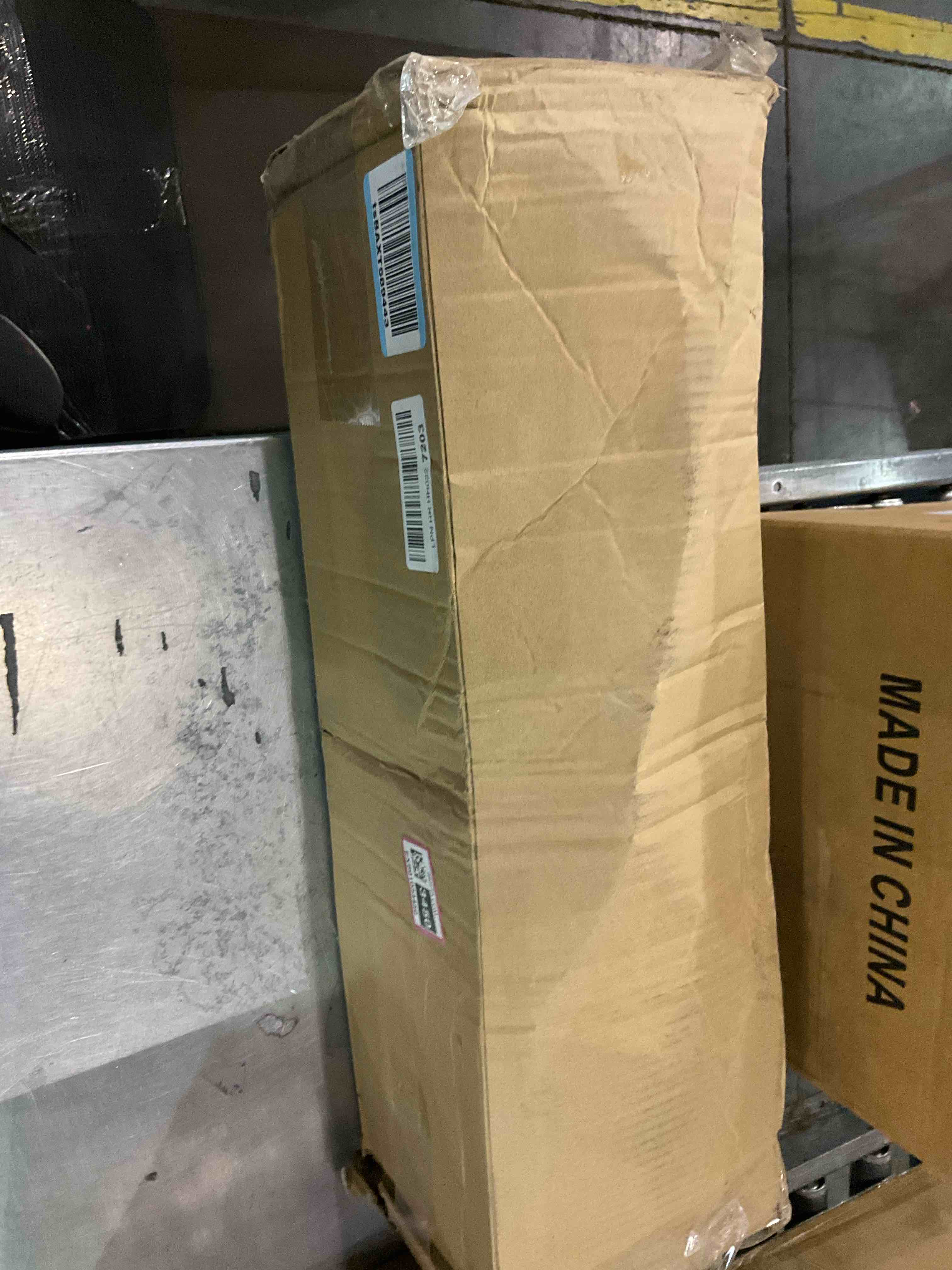 https://s3.amazonaws.com/lotting-images-prod/BargainHunt/EXS01033450_1711366477021.jpeg