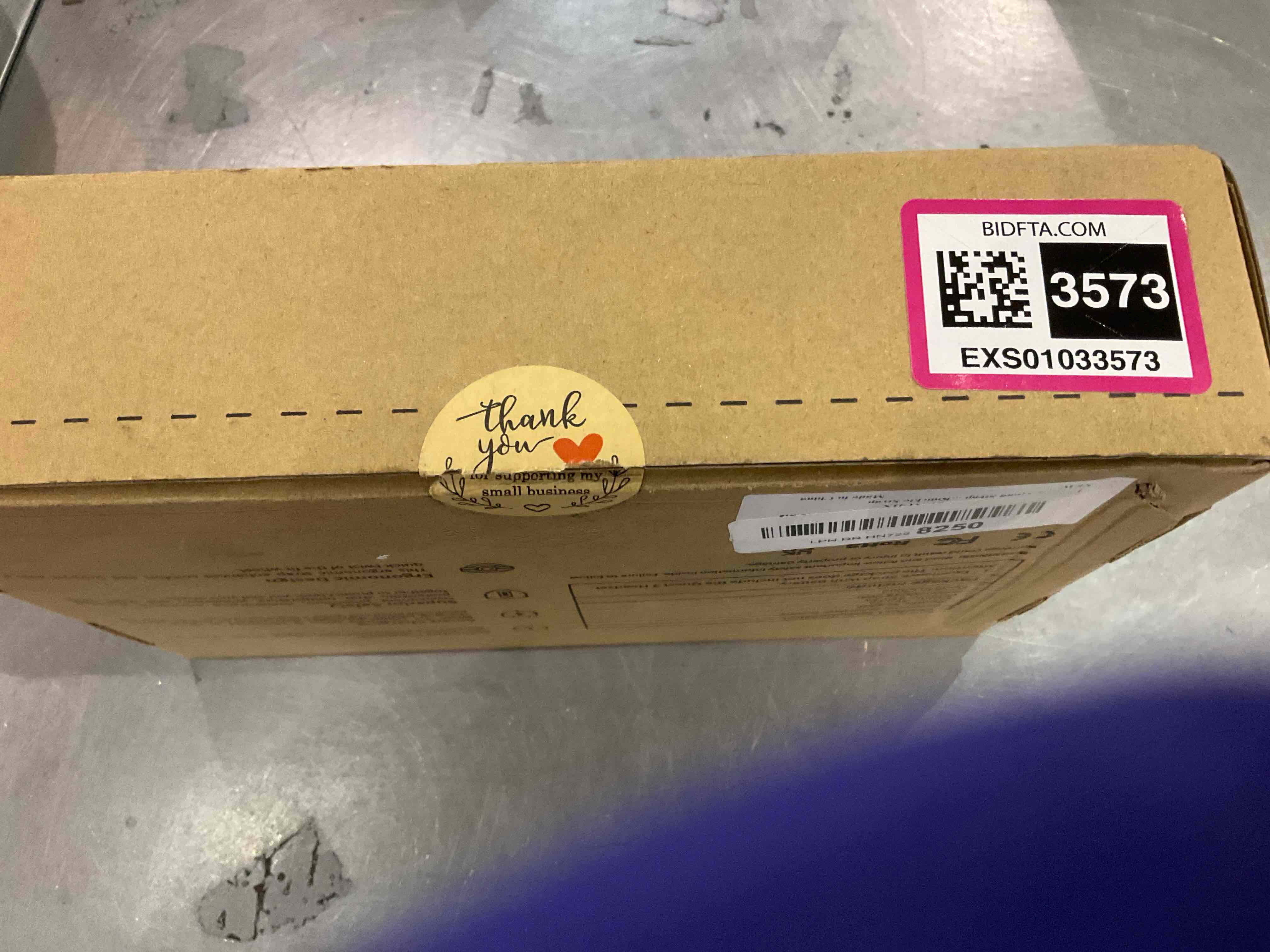 https://s3.amazonaws.com/lotting-images-prod/BargainHunt/EXS01033573_1709123191271.jpeg