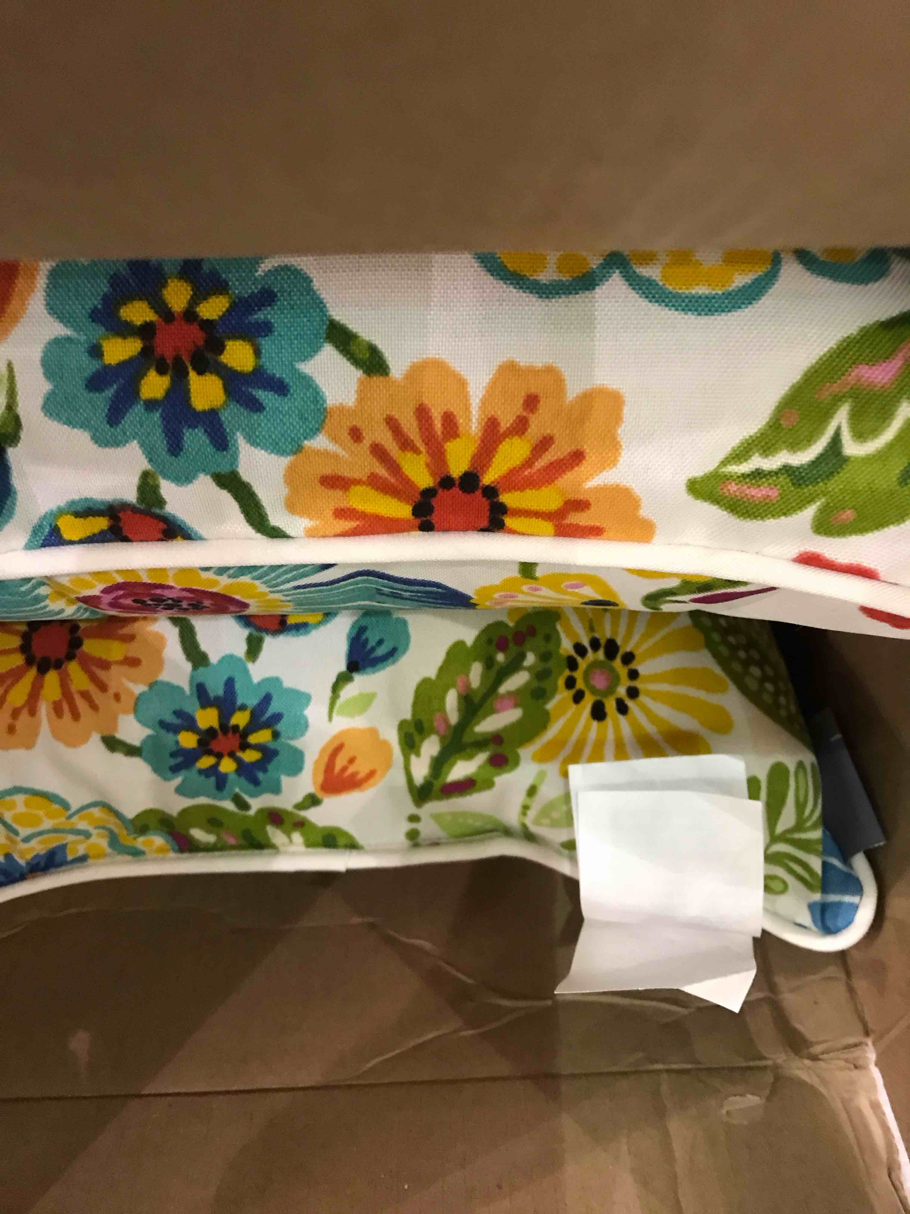 https://s3.amazonaws.com/lotting-images-prod/BargainHunt/EXS01034567_1709148905709.jpeg