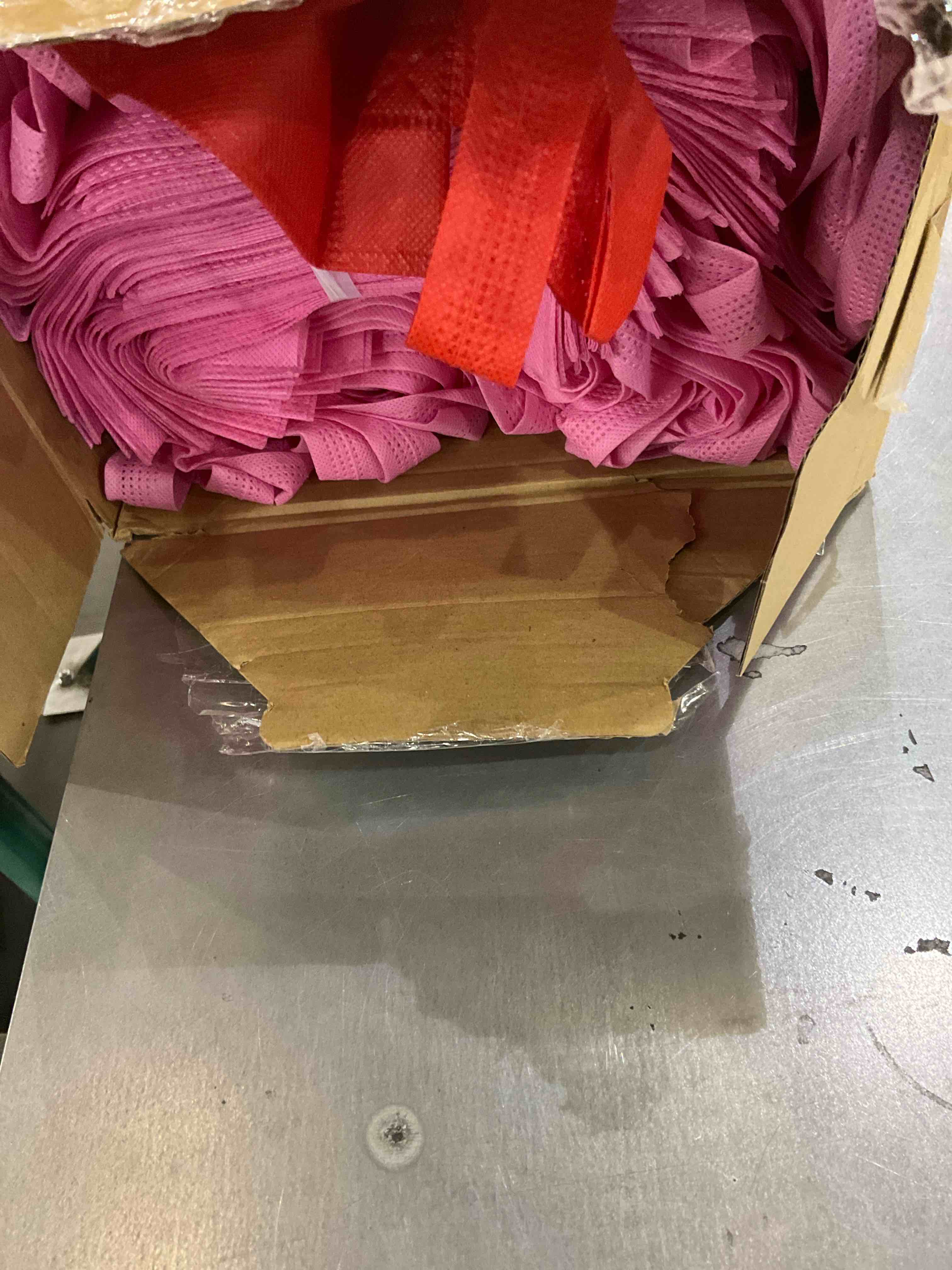 https://s3.amazonaws.com/lotting-images-prod/BargainHunt/EXS01034751_1709755636644.jpeg