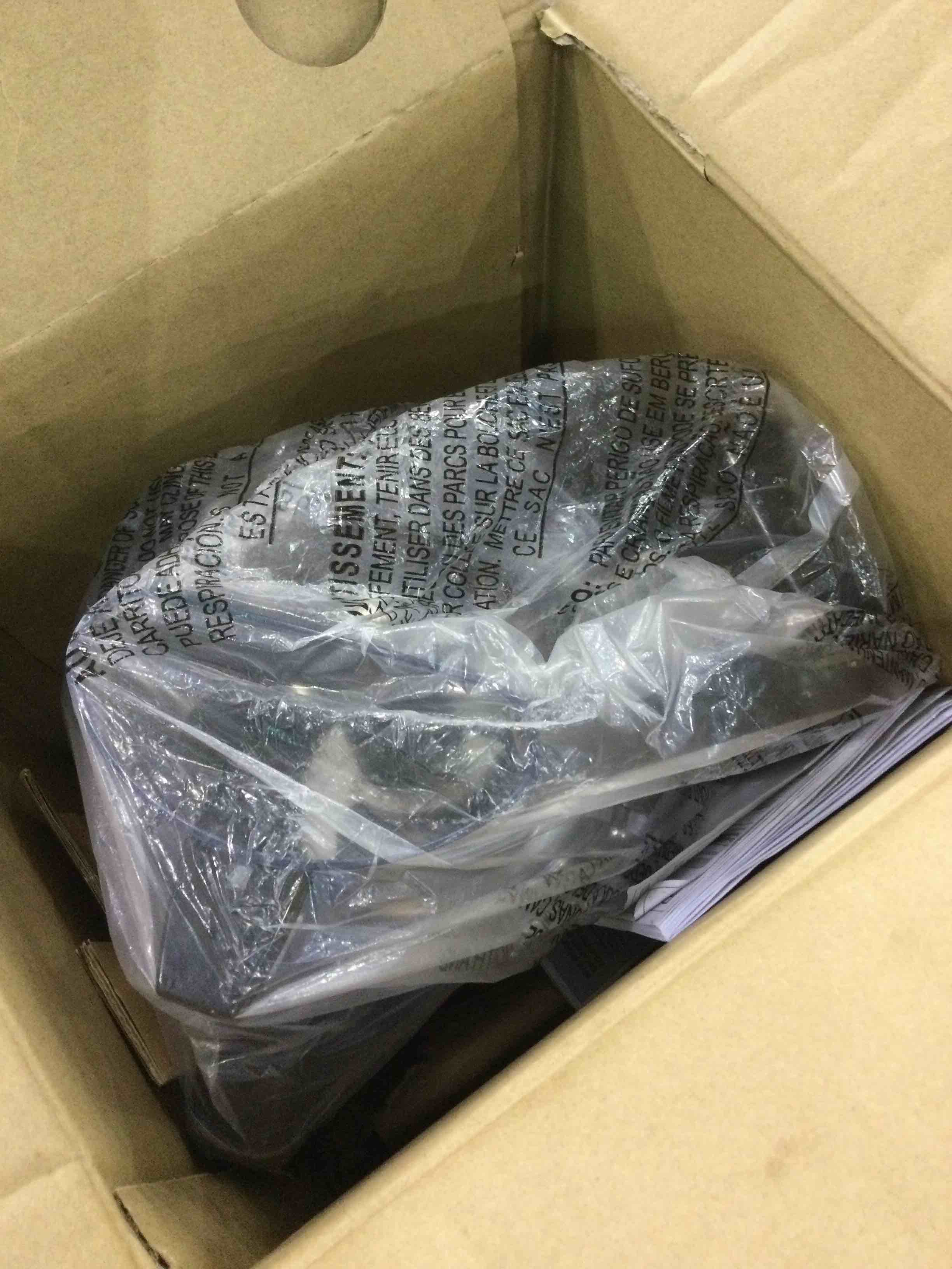 https://s3.amazonaws.com/lotting-images-prod/BargainHunt/EXS01036088_1708004842596.jpeg