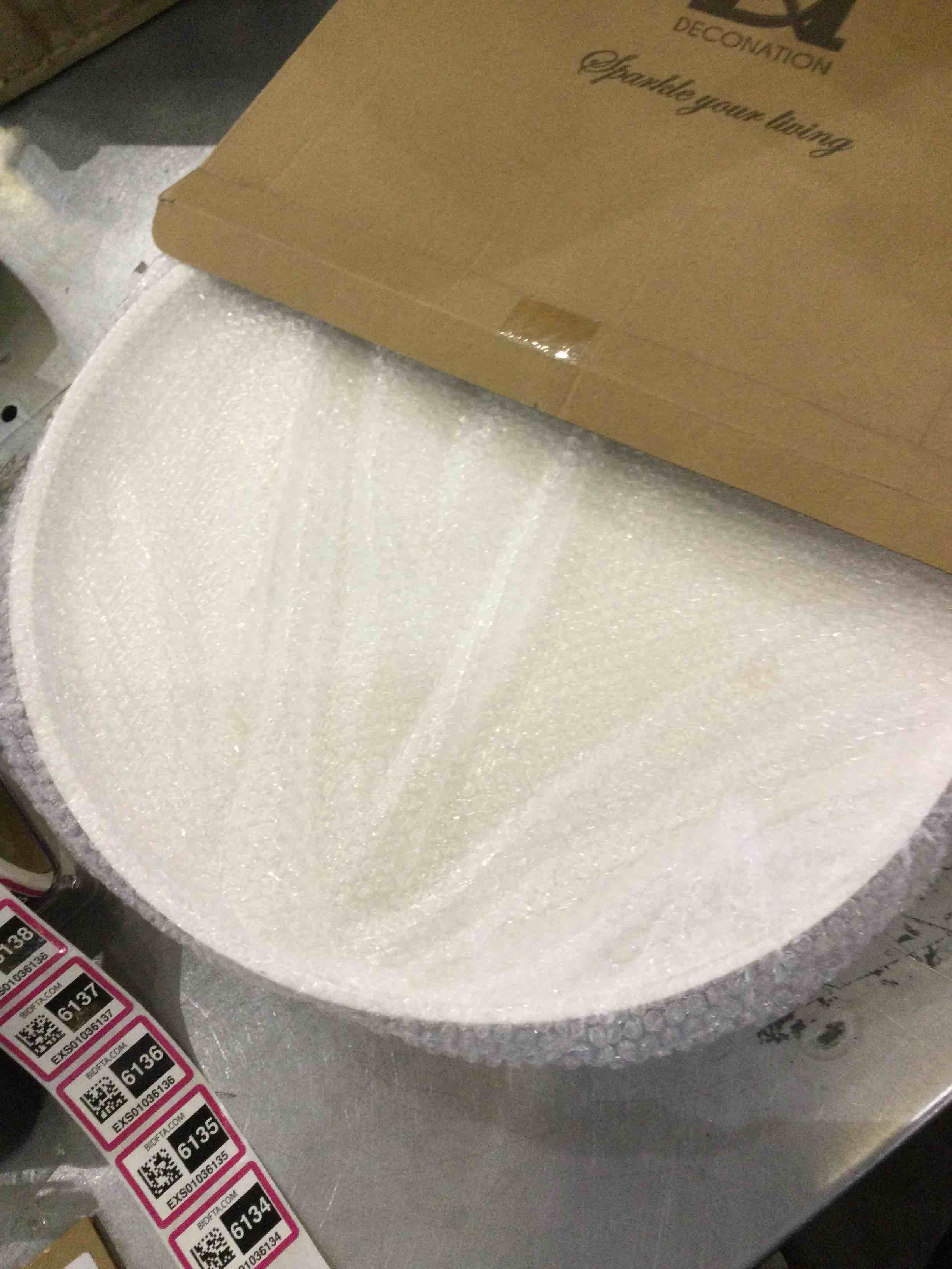 https://s3.amazonaws.com/lotting-images-prod/BargainHunt/EXS01036134_1708011981038.jpeg