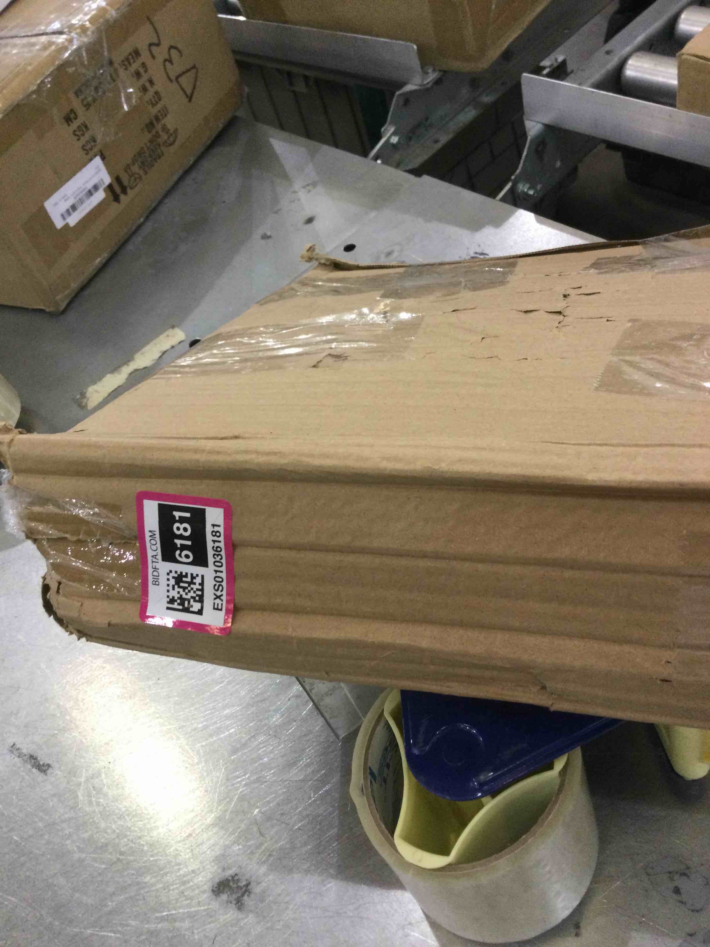 https://s3.amazonaws.com/lotting-images-prod/BargainHunt/EXS01036181_1708021398164.jpeg